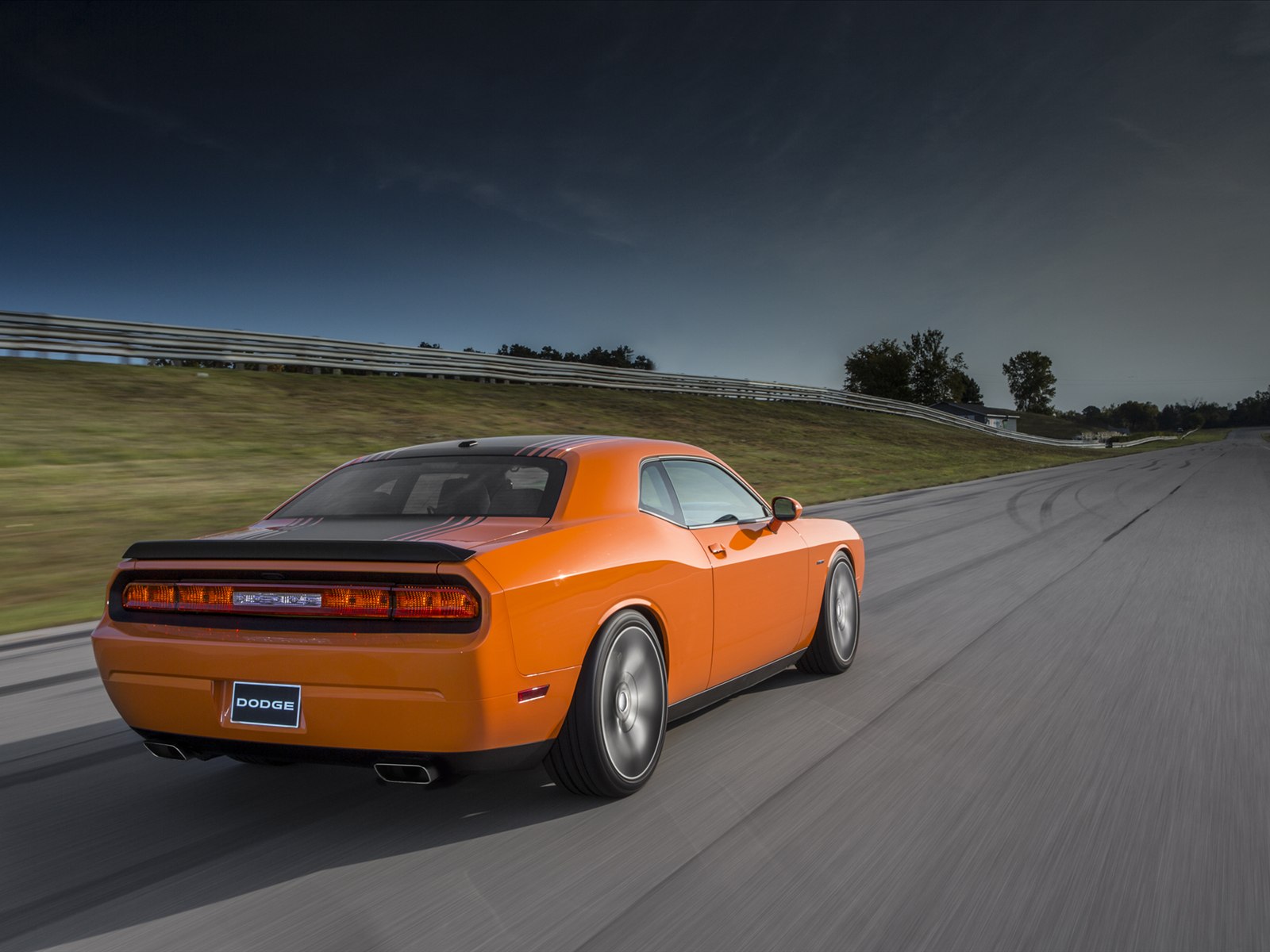 Dodge Challenger RT Shaker 2014