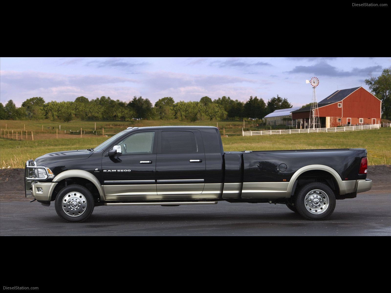 Dodge Ram Long-Hauler Truck Concept 2011