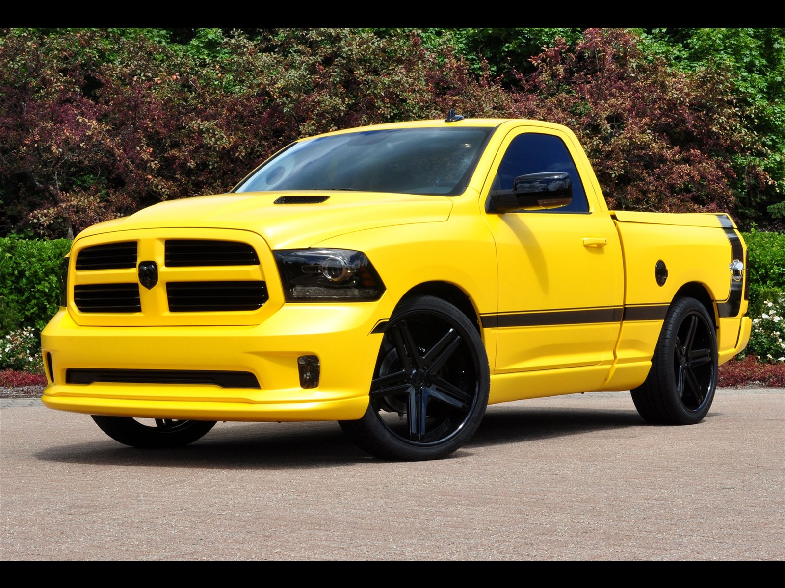 Dodge Ram 1500 Rumble Bee Concept 2013