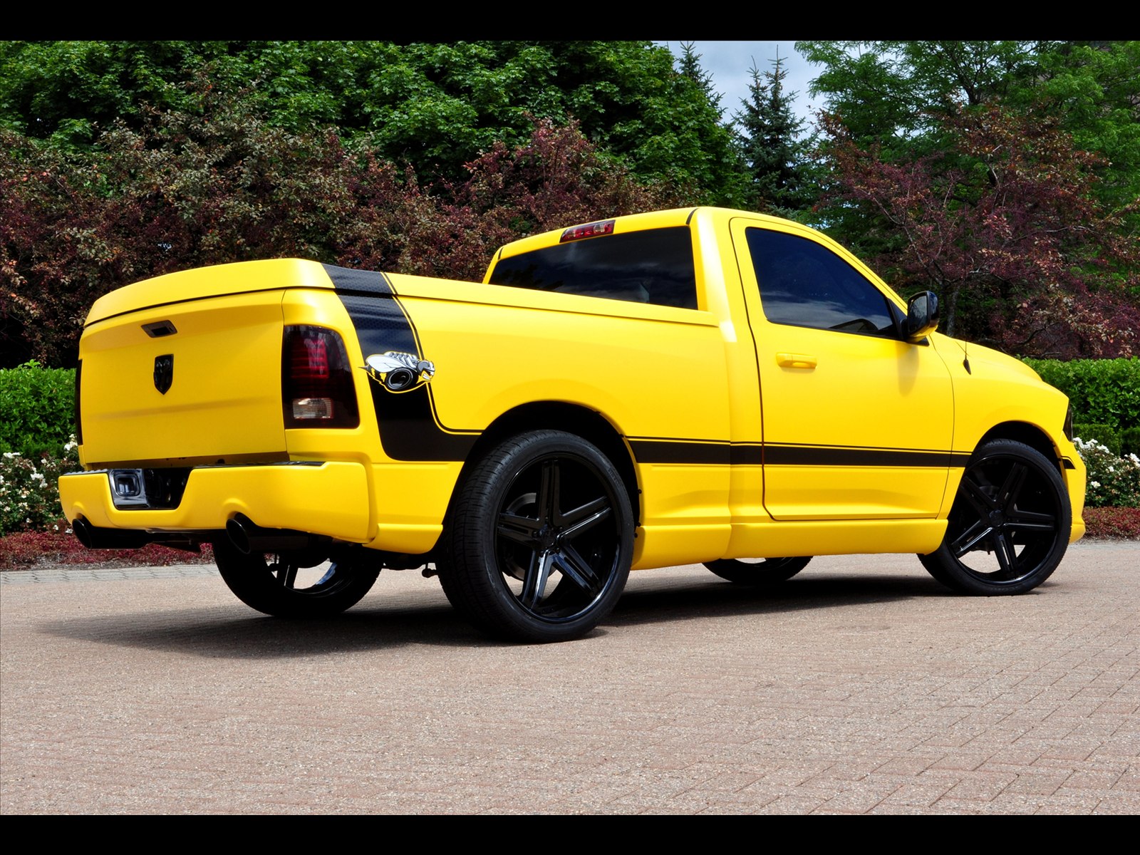 Dodge Ram 1500 Rumble Bee Concept 2013