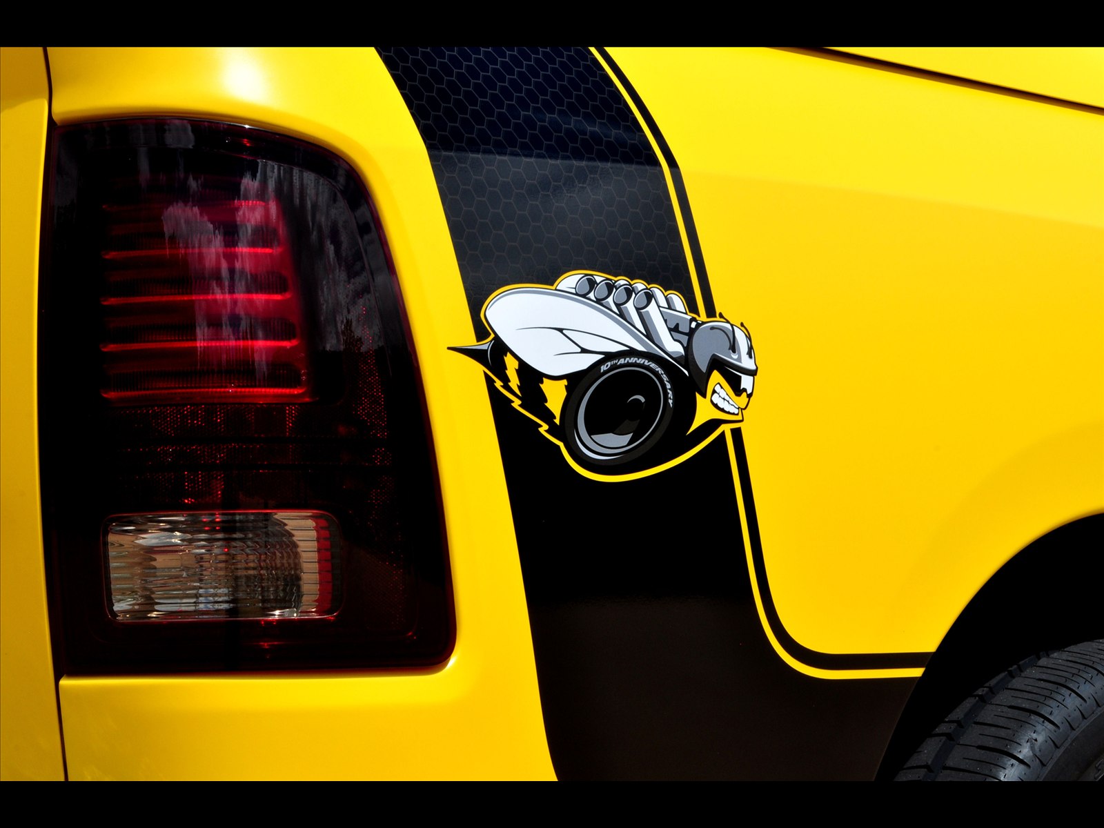 Dodge Ram 1500 Rumble Bee Concept 2013