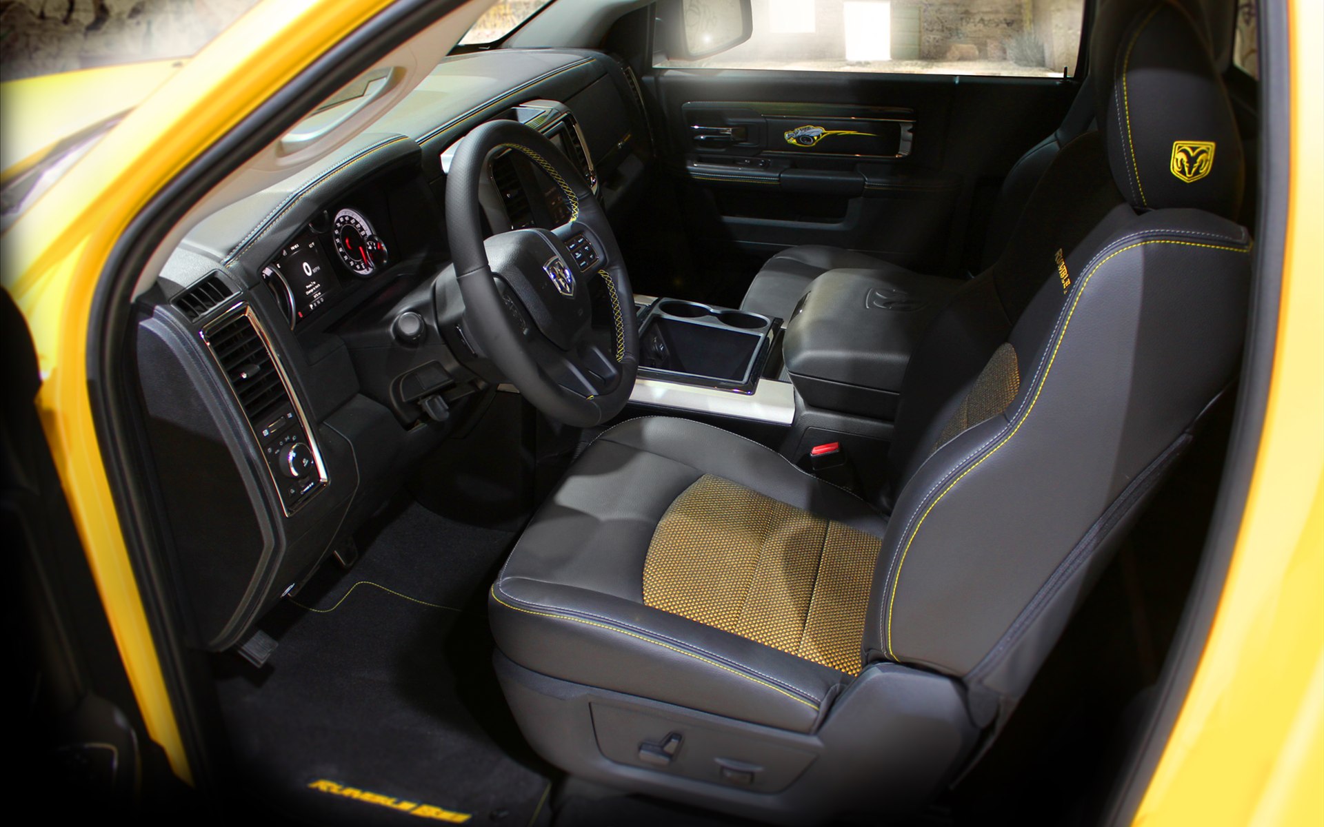 Dodge Ram 1500 Rumble Bee Concept 2013