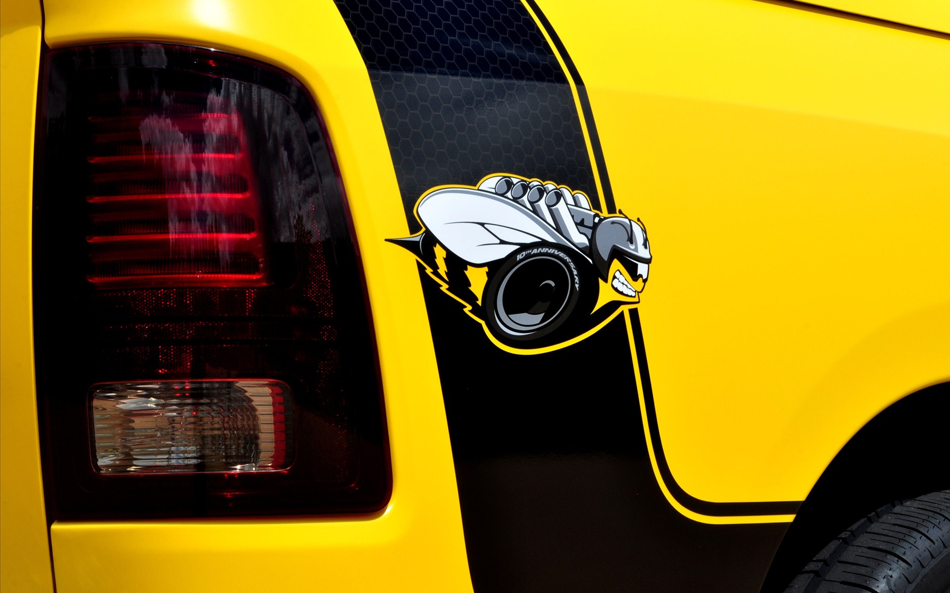 Dodge Ram 1500 Rumble Bee Concept 2013