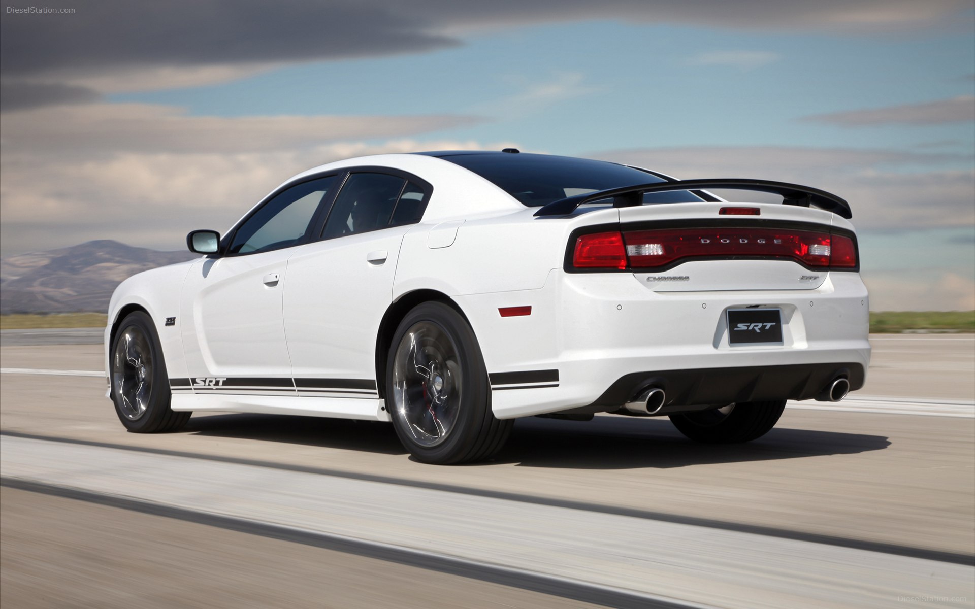 Dodge Charger SRT8 392 2013