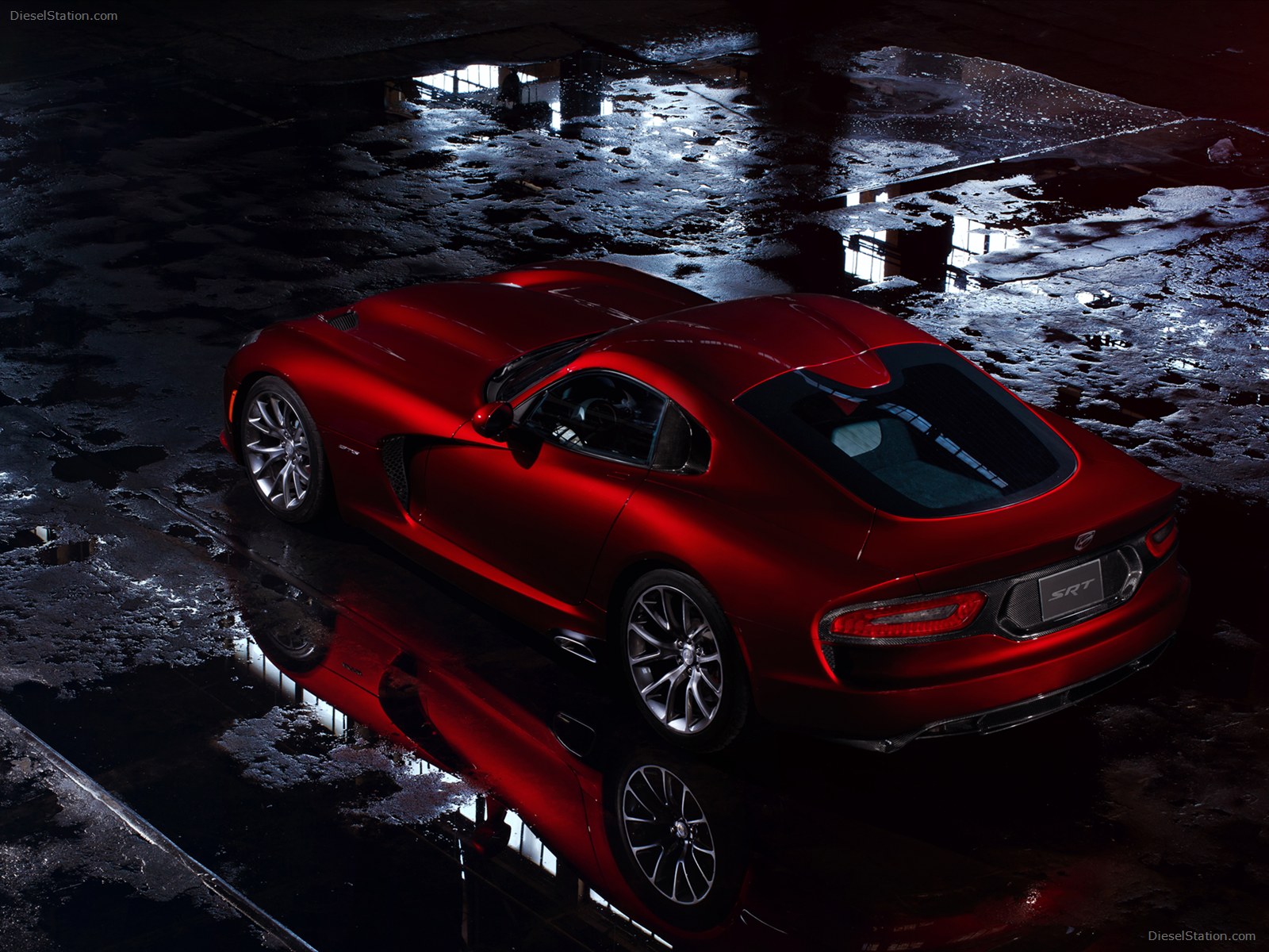 SRT Viper GTS R 2013