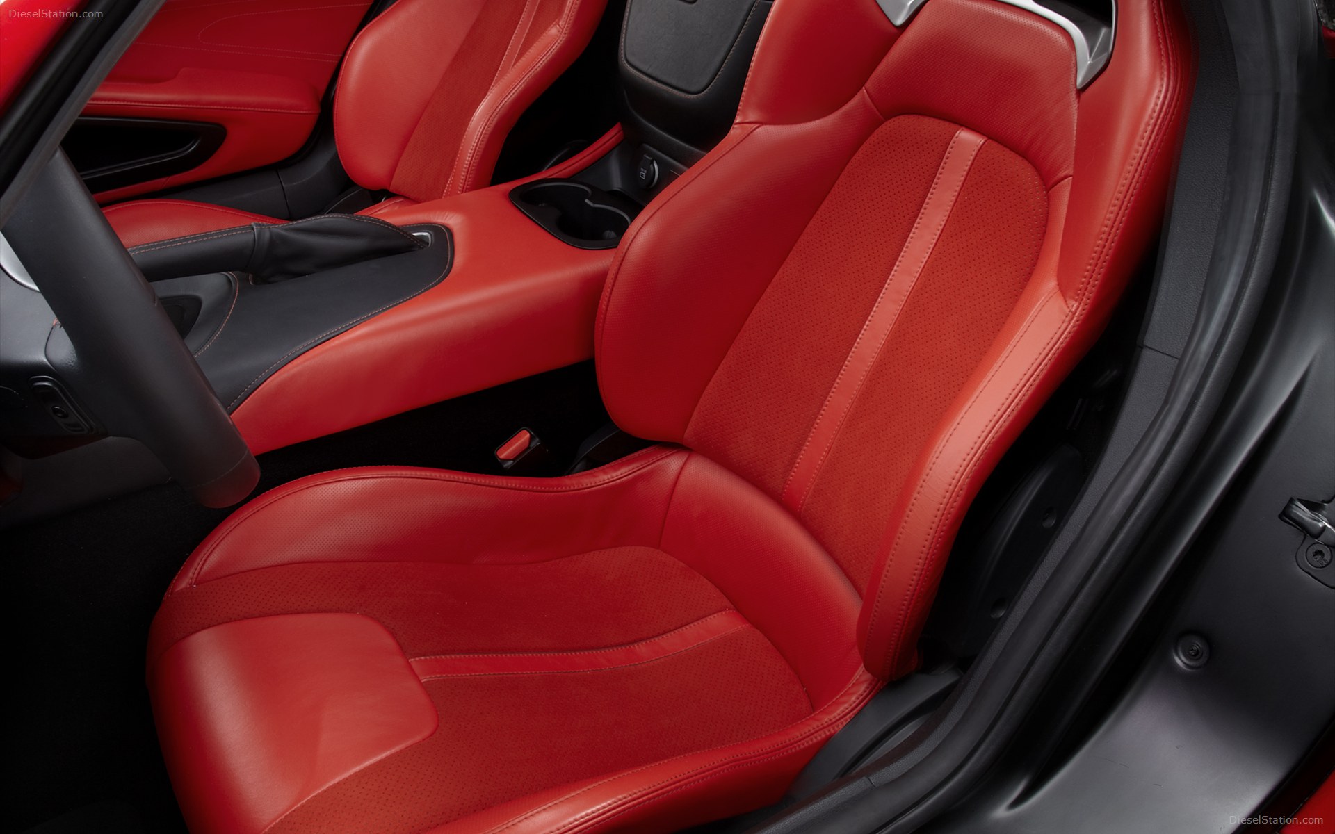 SRT Viper GTS R 2013