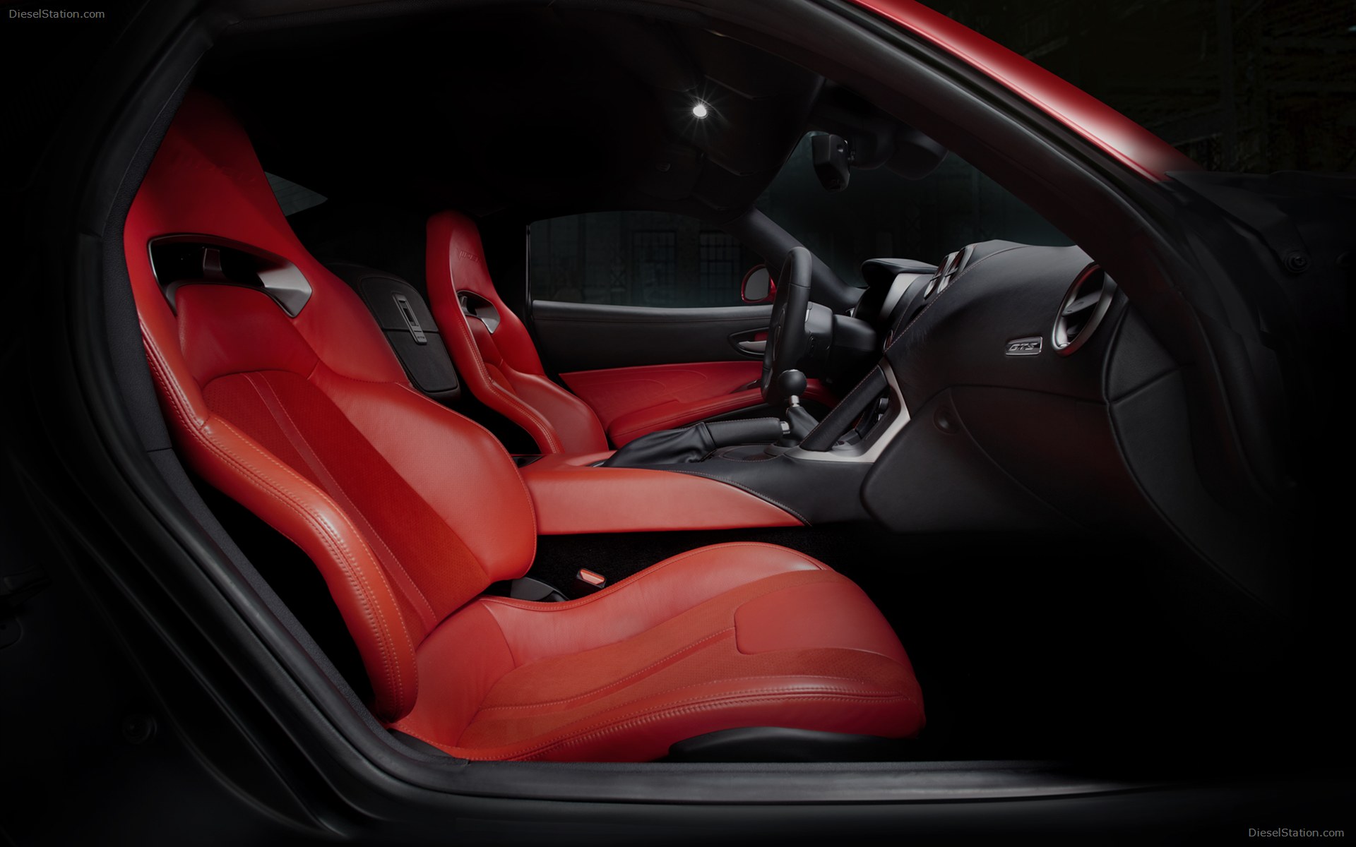 SRT Viper GTS R 2013
