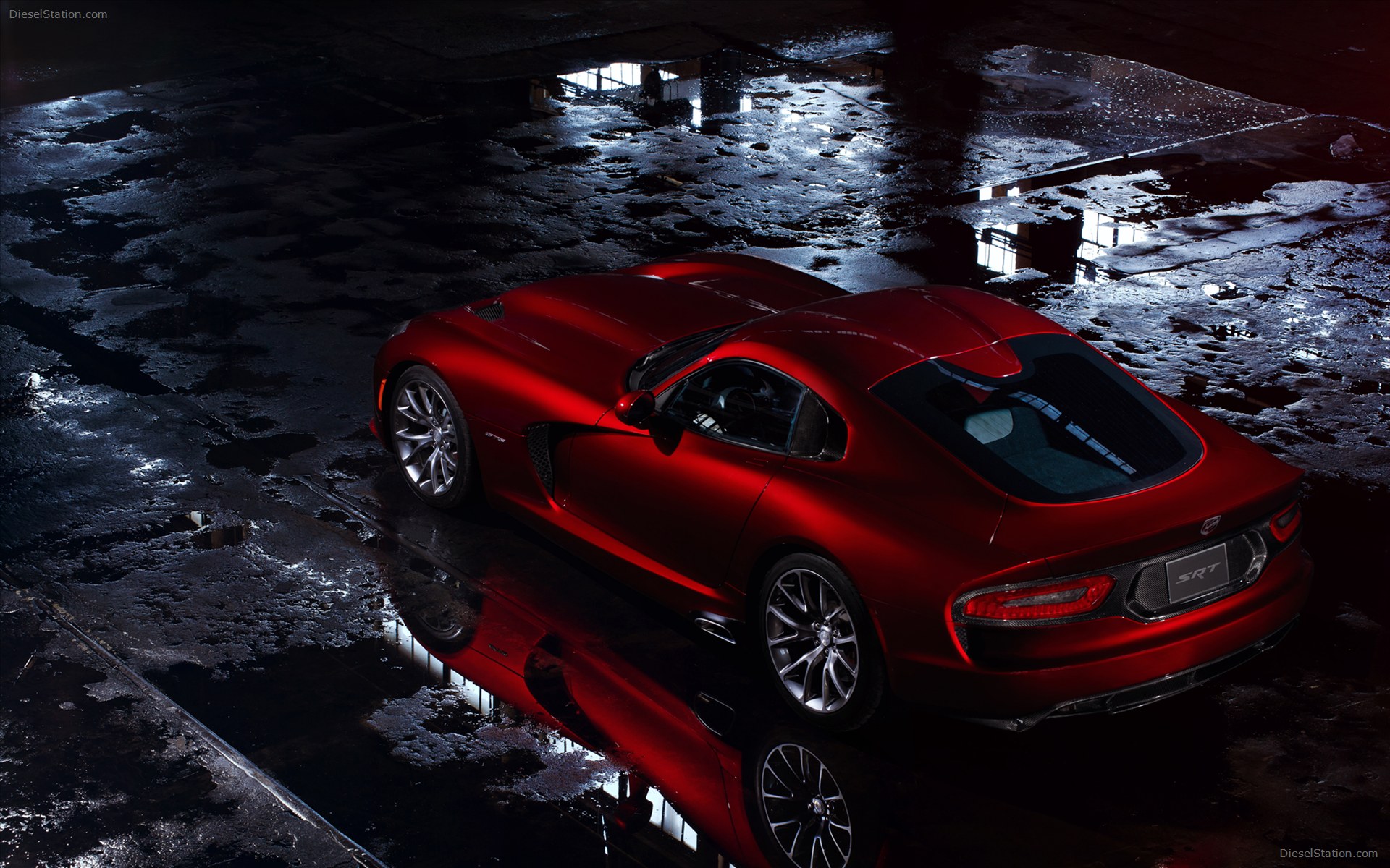 SRT Viper GTS R 2013