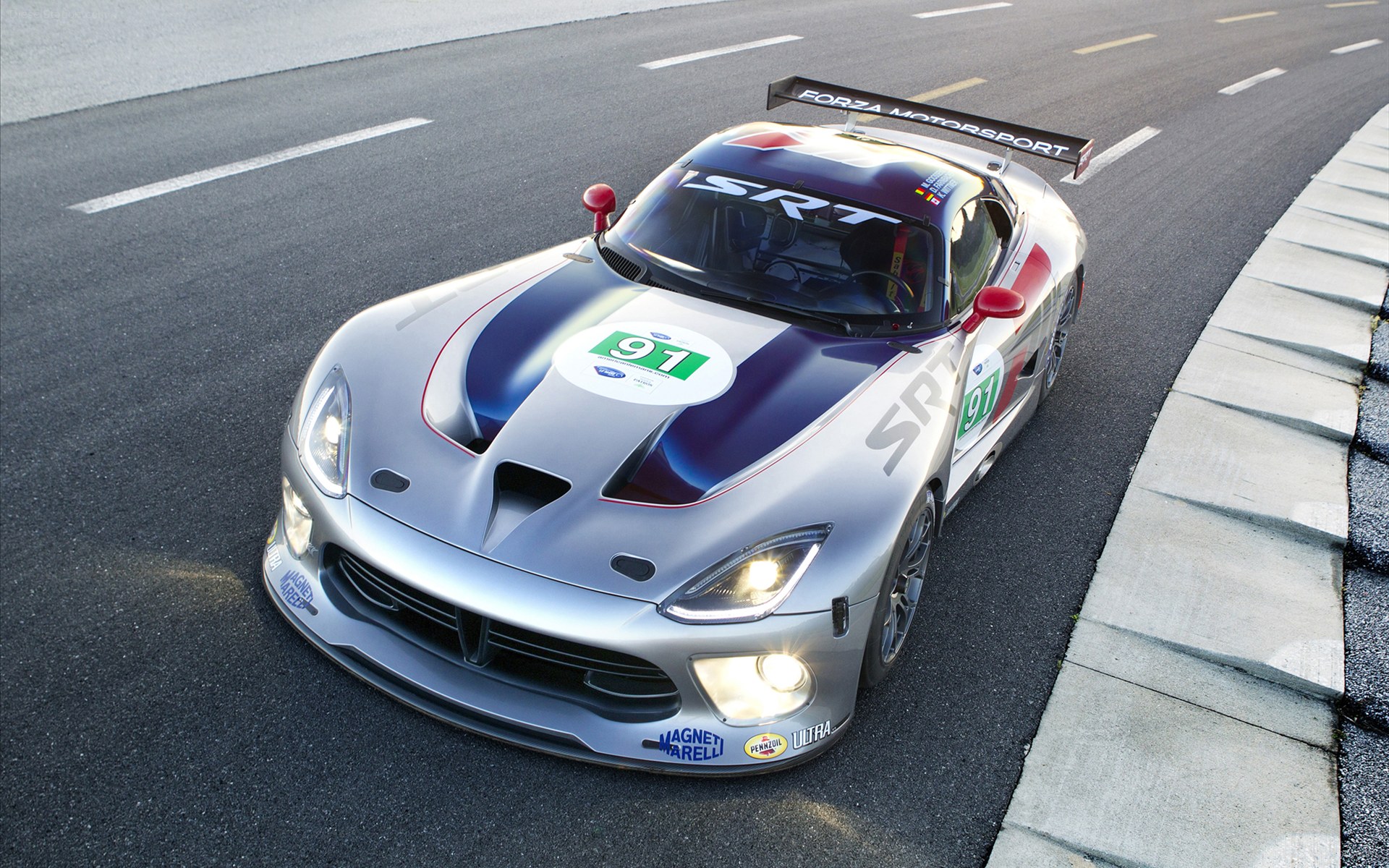 SRT Viper GTS R 2013
