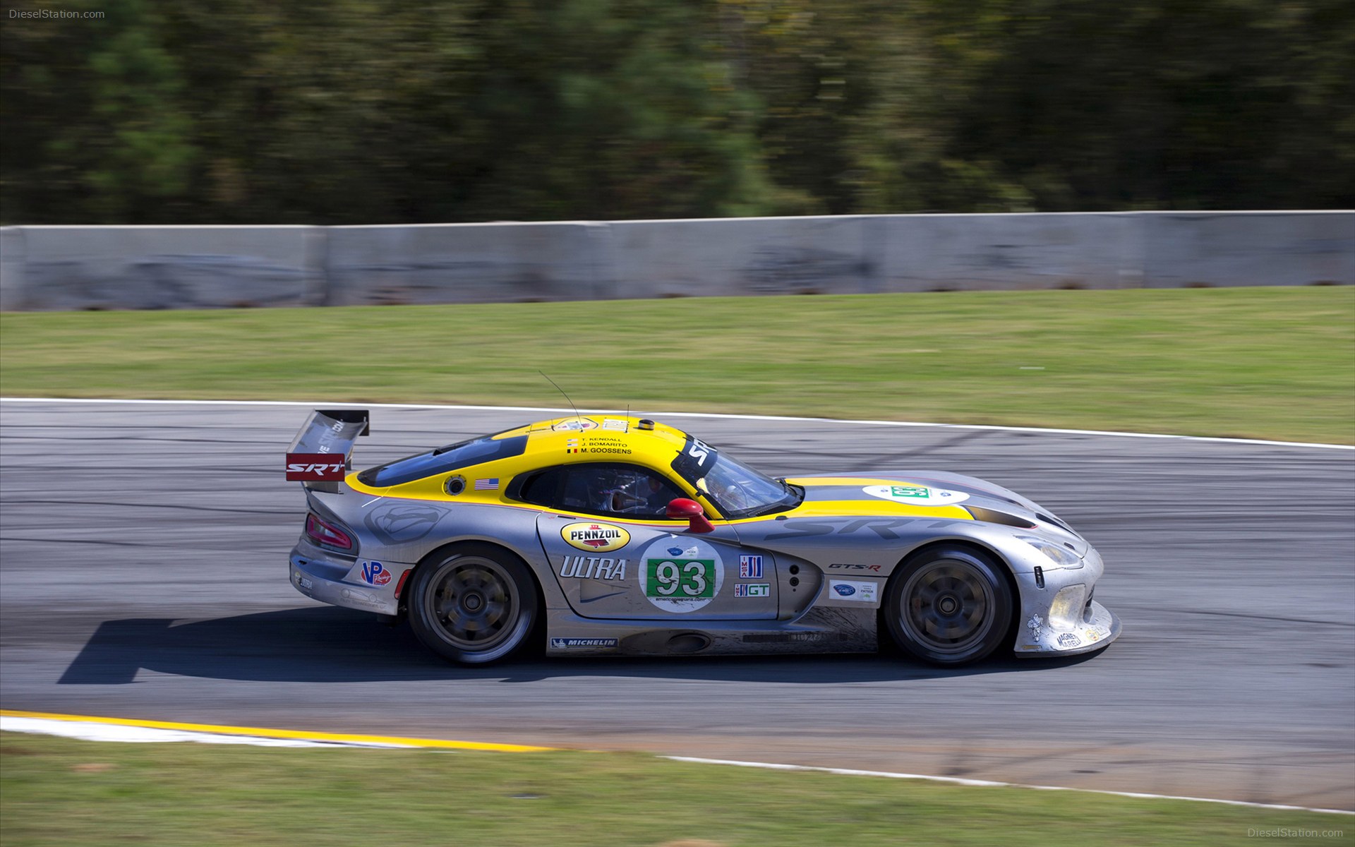 SRT Viper GTS R 2013