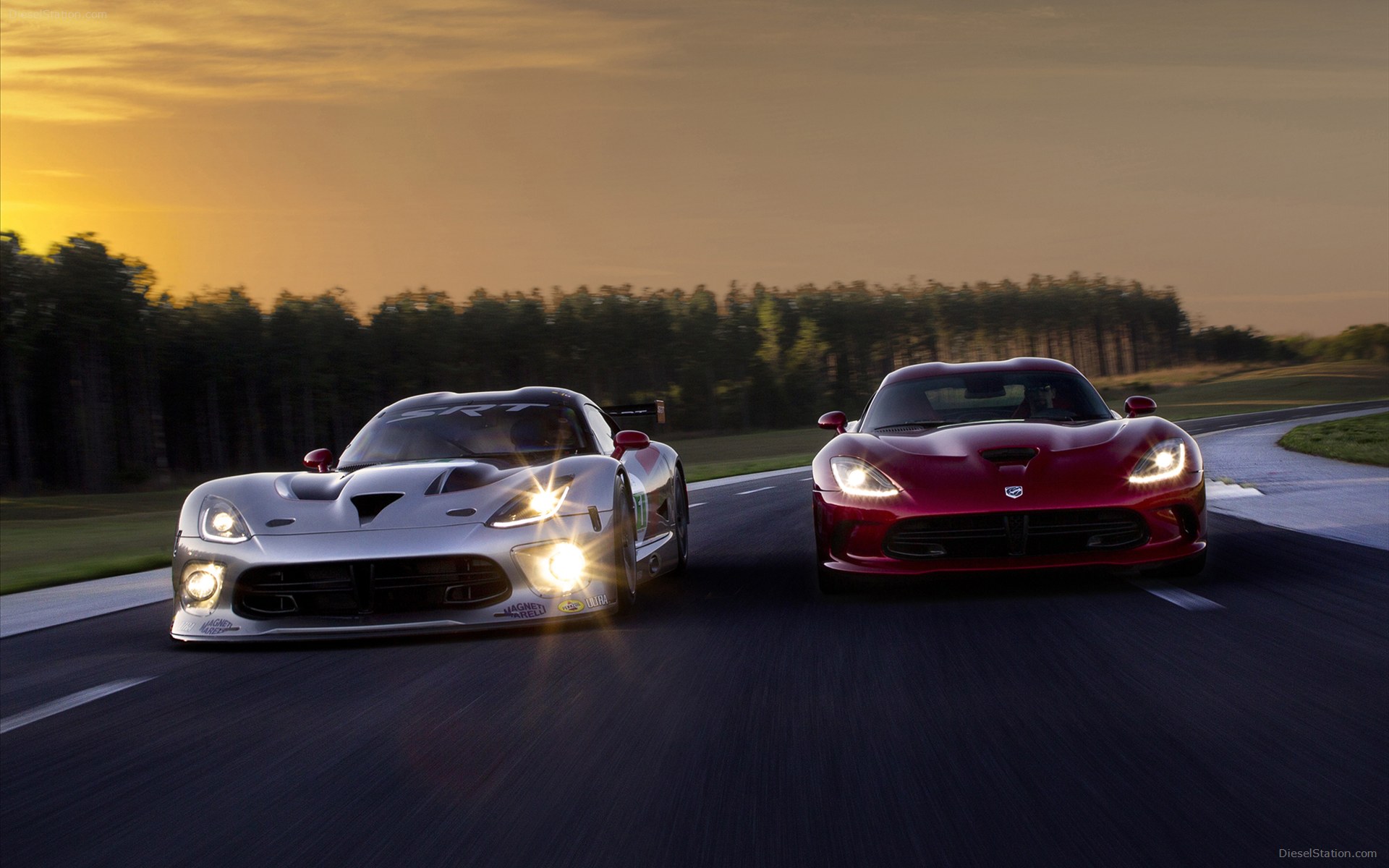 SRT Viper GTS R 2013