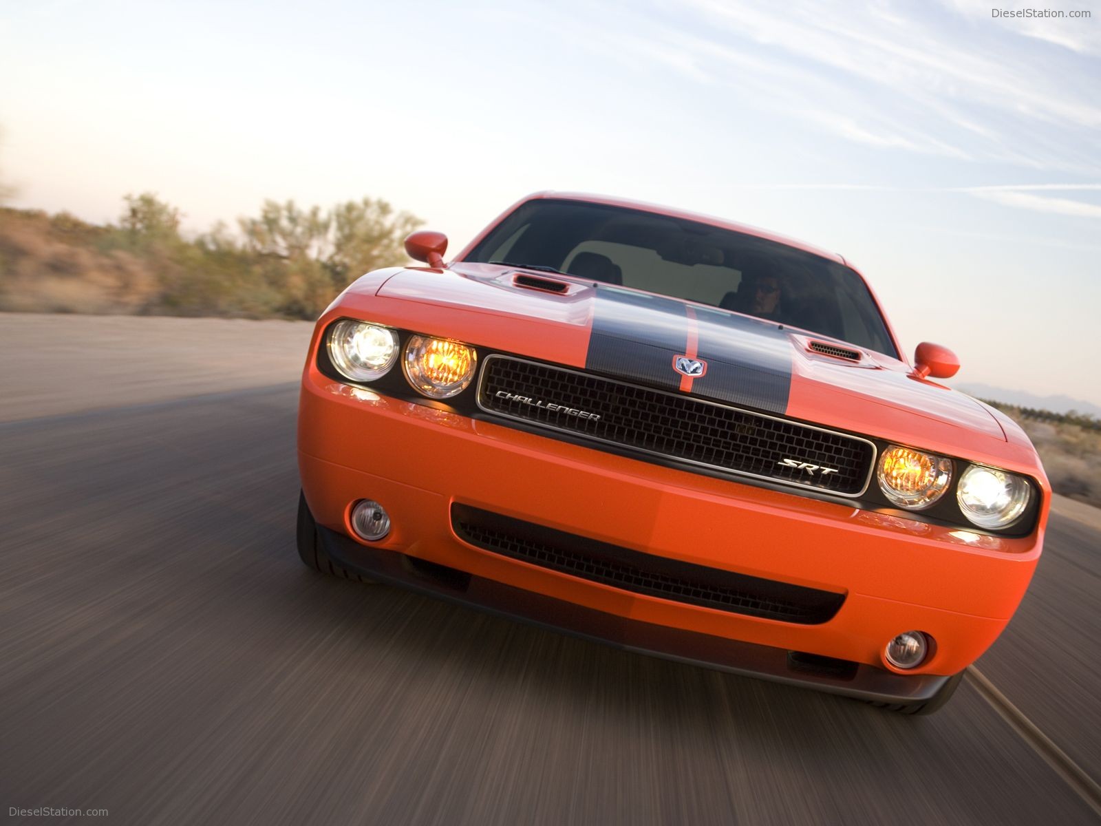 Dodge Challenger SRT8 (2008) More Pictures