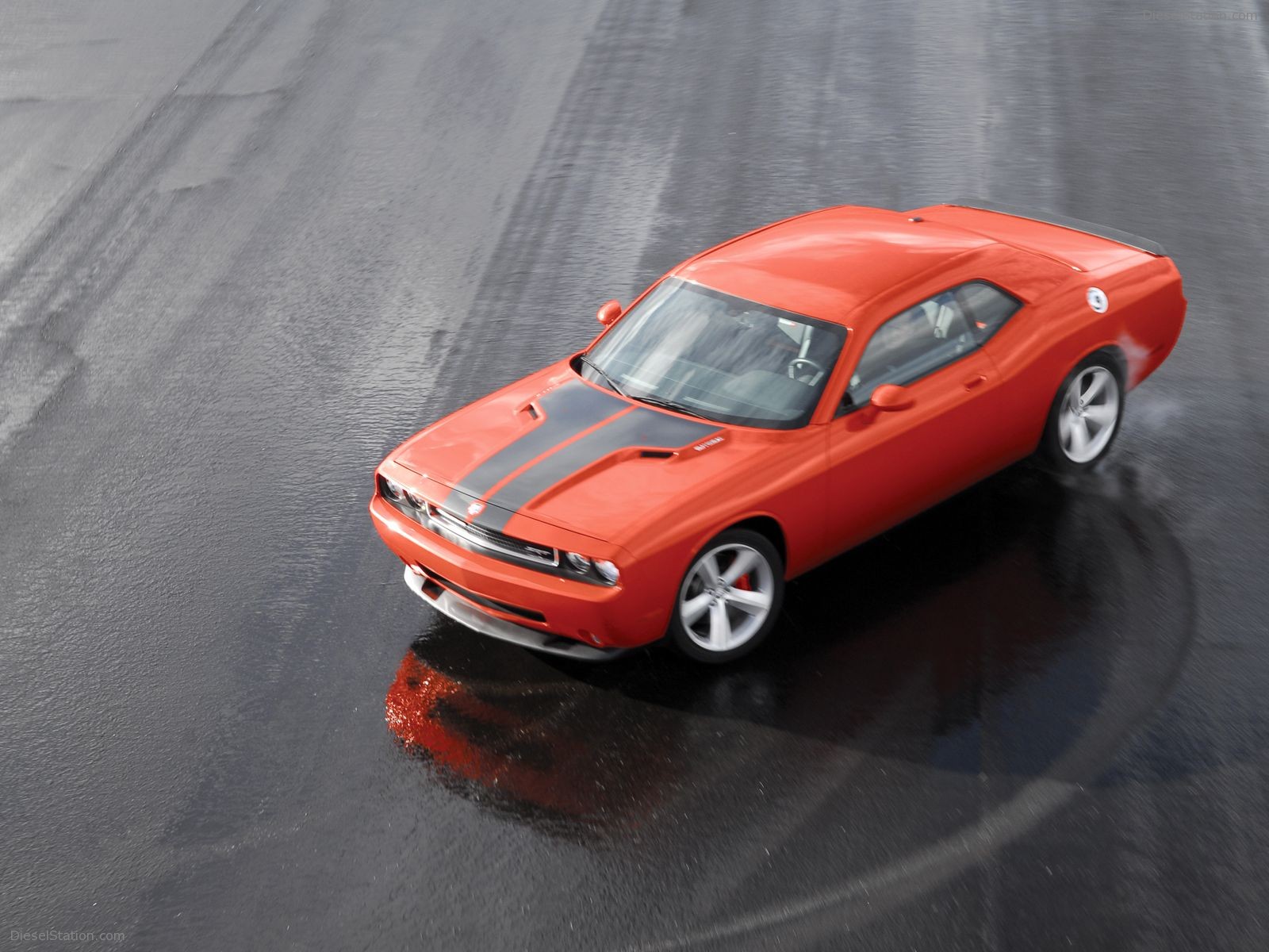 Dodge Challenger SRT8 (2008) More Pictures