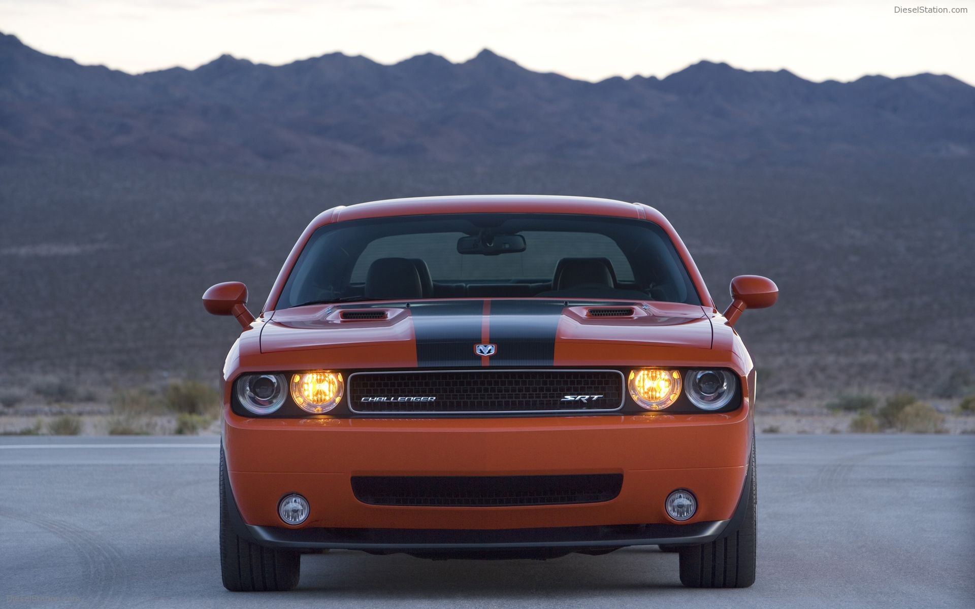 Dodge Challenger SRT8 (2008) More Pictures