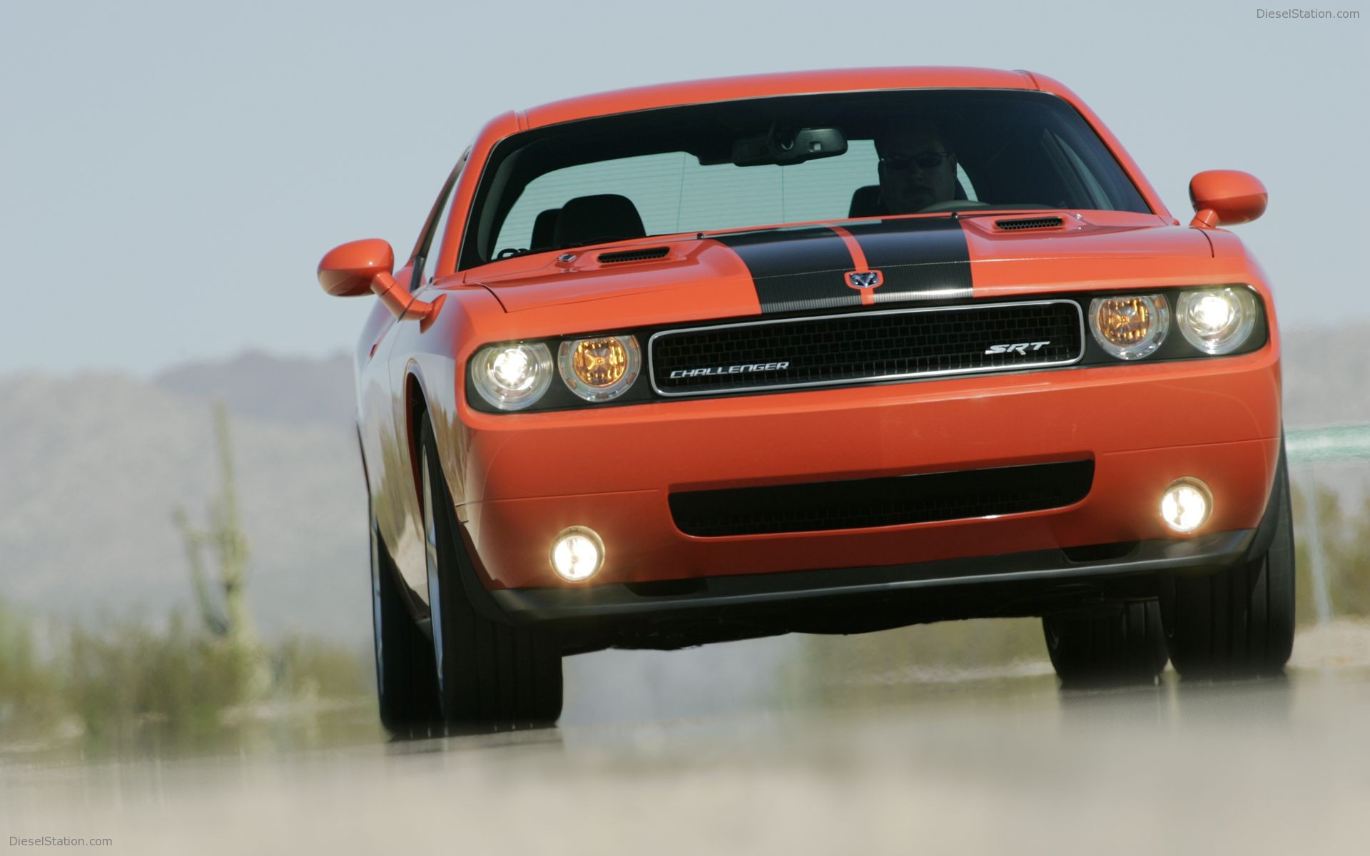 Dodge Challenger SRT8 (2008) More Pictures