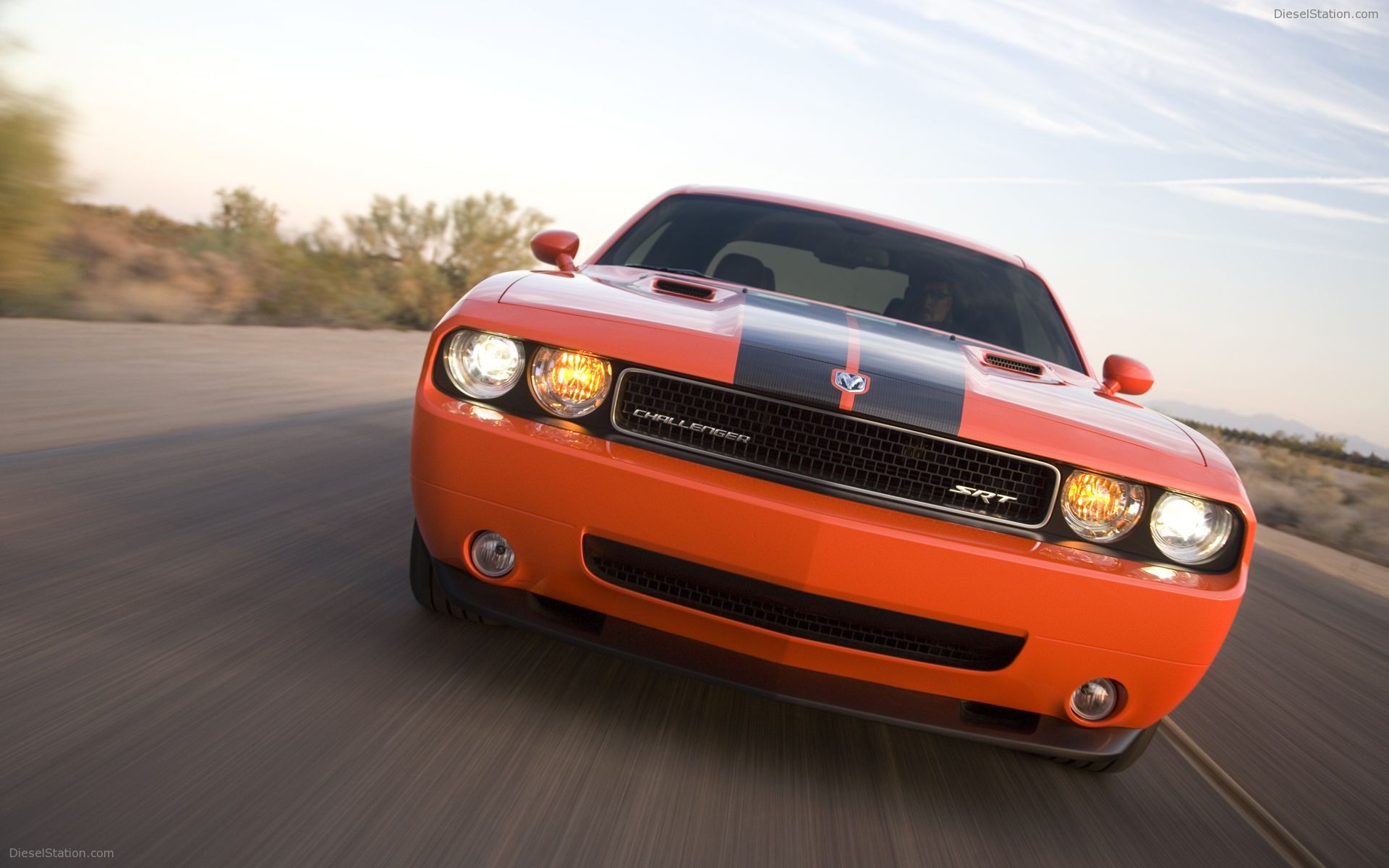 Dodge Challenger SRT8 (2008) More Pictures