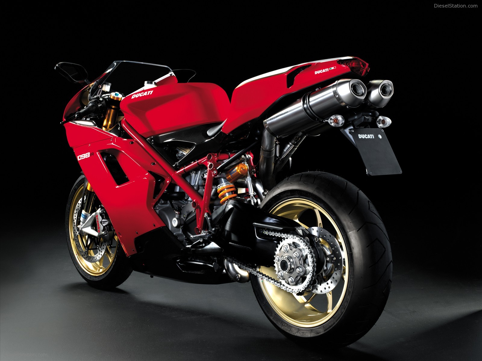 DUCATI 1098 R