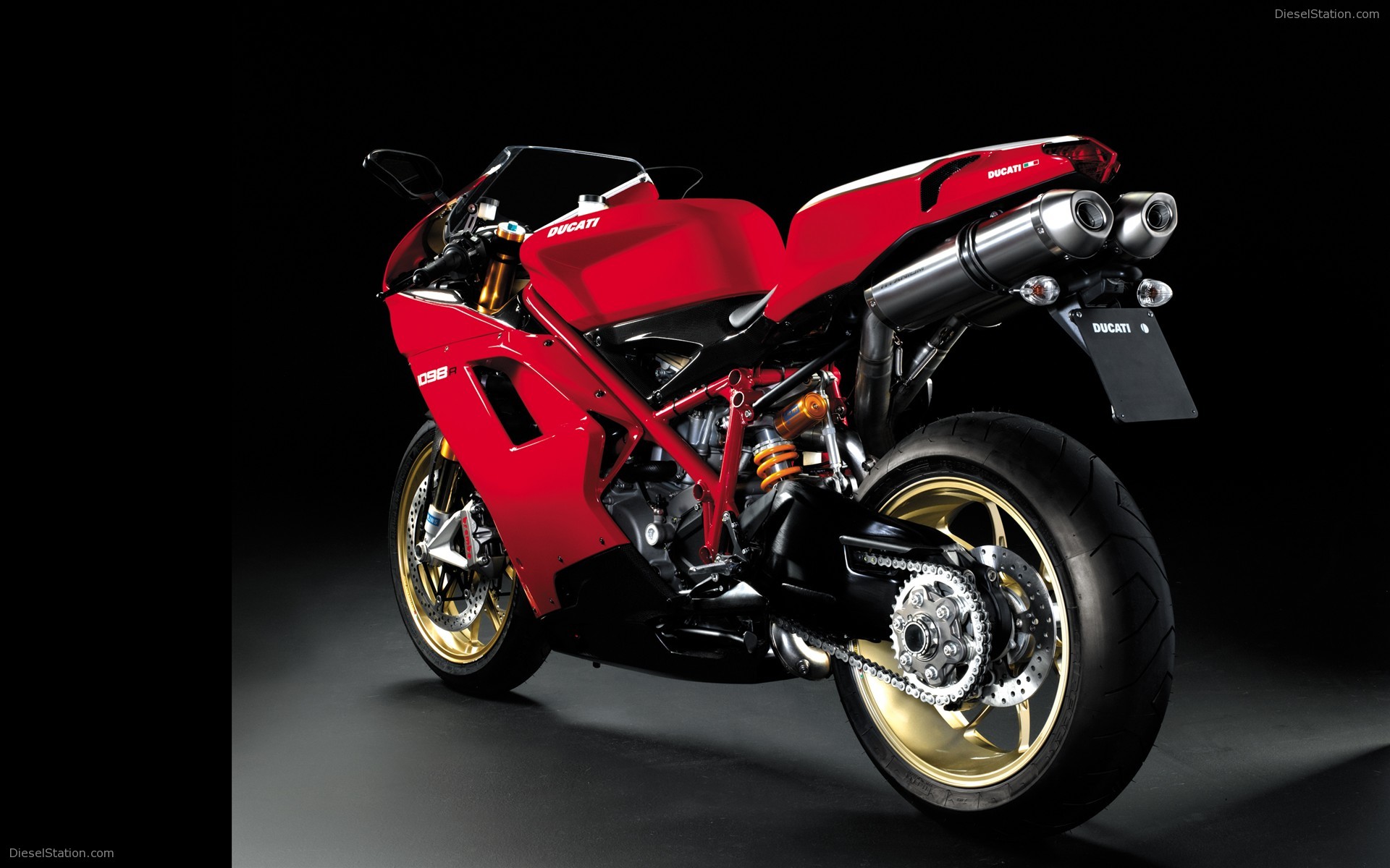 DUCATI 1098 R