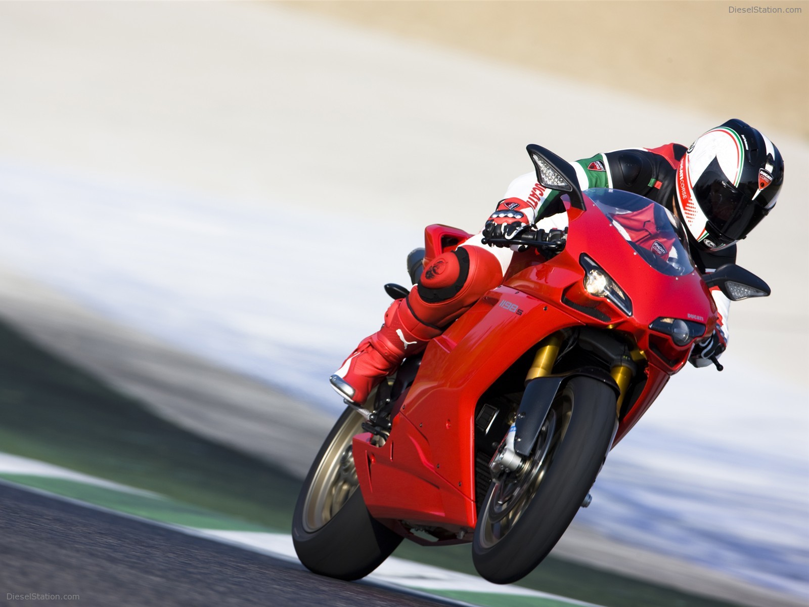 2009 Ducati 1198