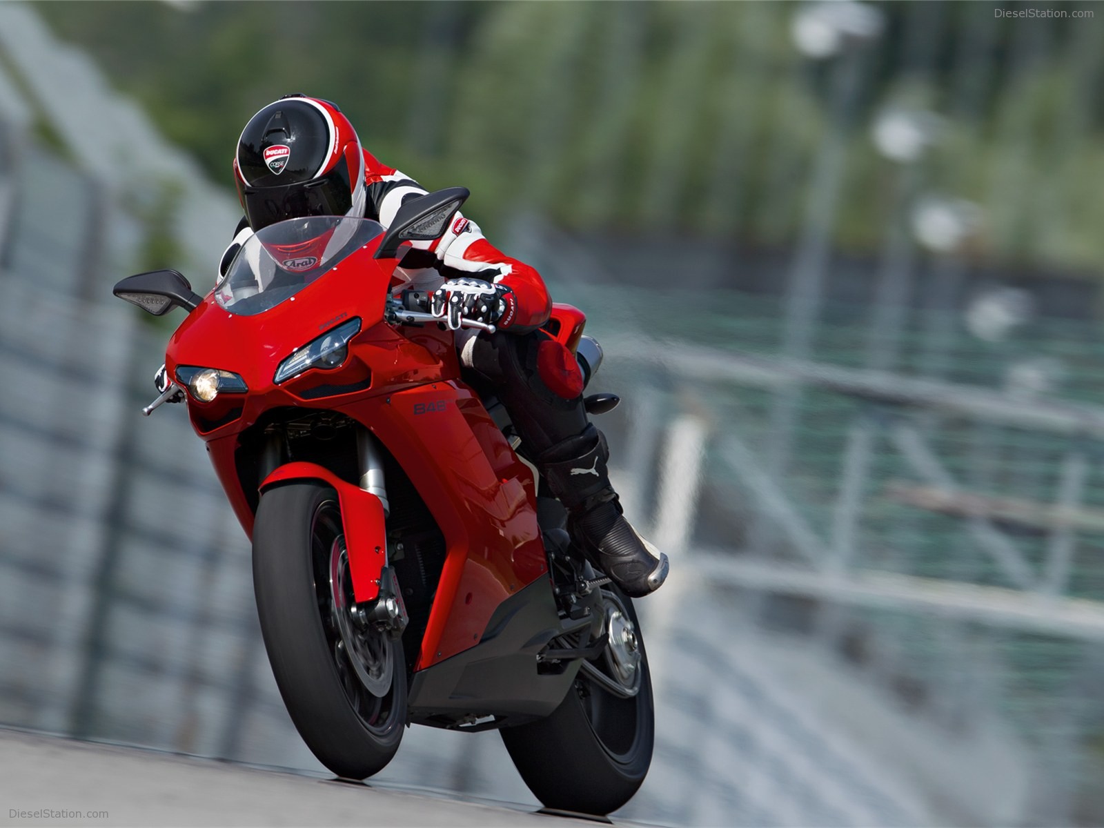 Ducati 848 EVO 2011