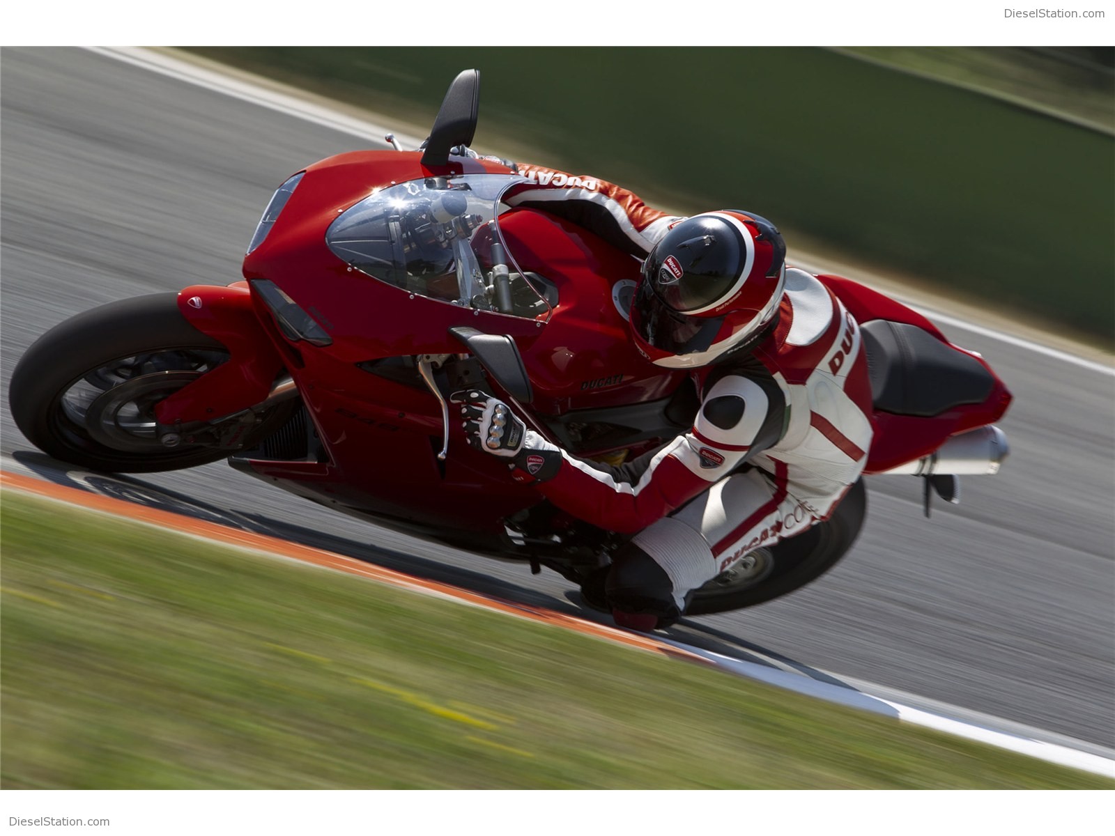Ducati 848 EVO 2011