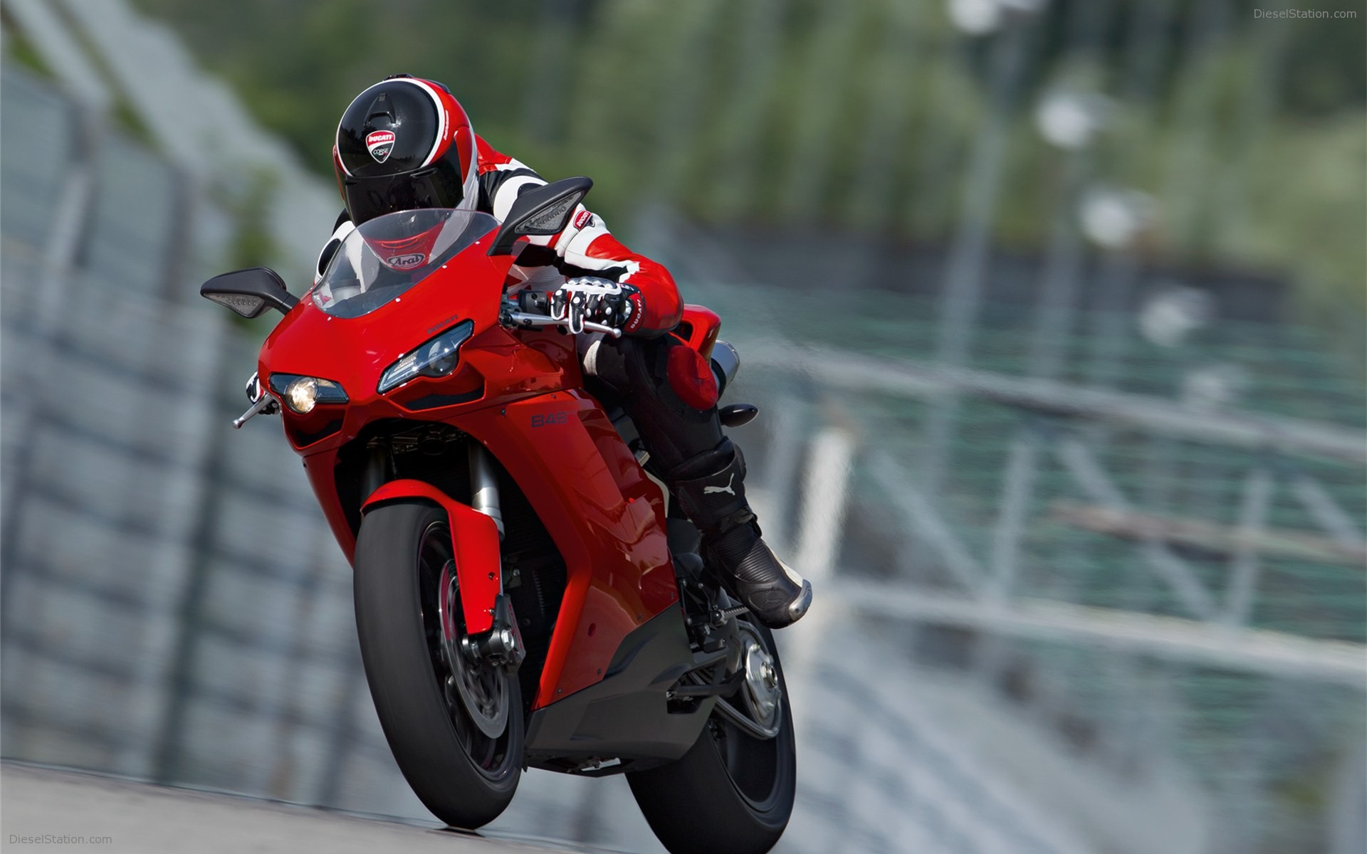 Ducati 848 EVO 2011