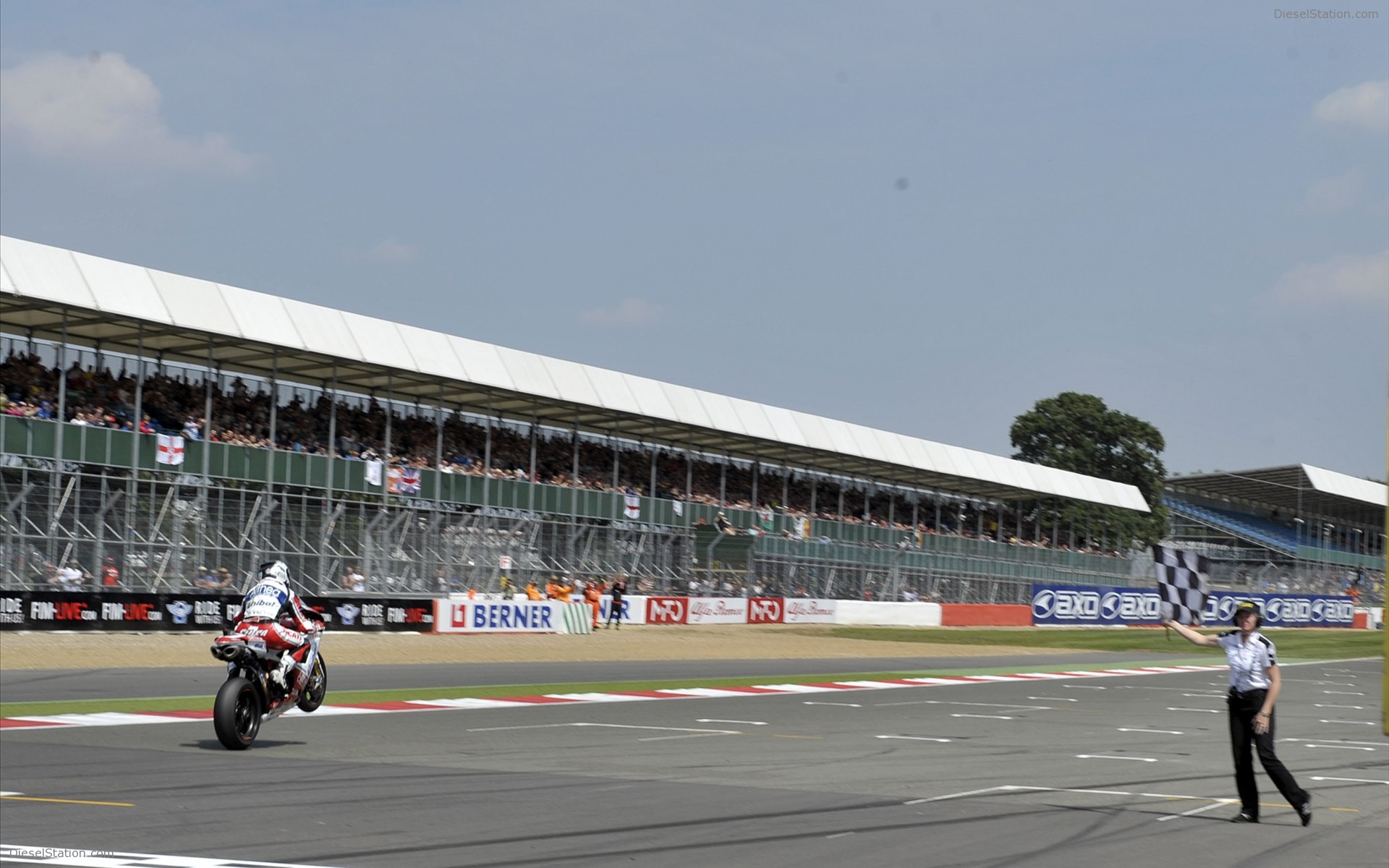 Ducati Carlos Checa scored his 9th victory of 2011 Ducati Carlos Checa scored his 9th victory of 2011