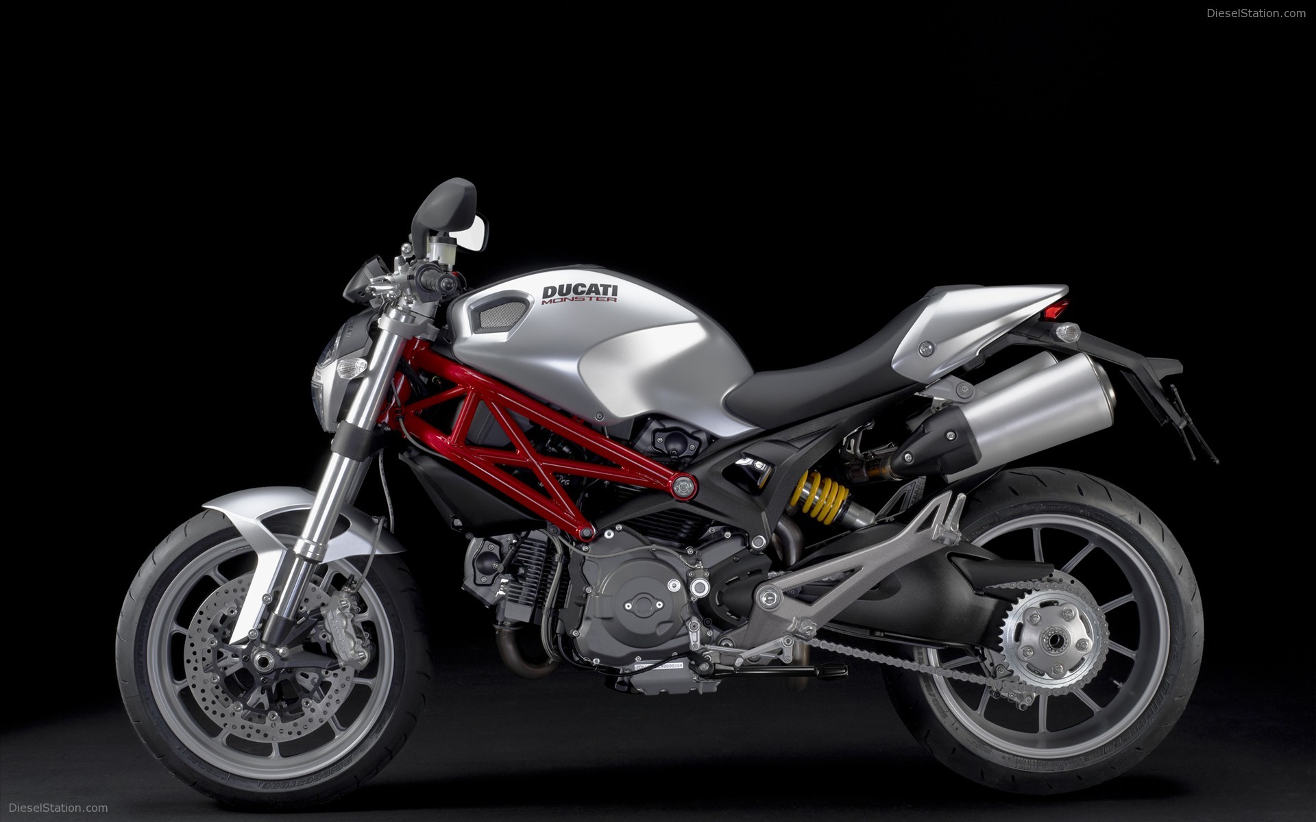 Ducati Monster 1100