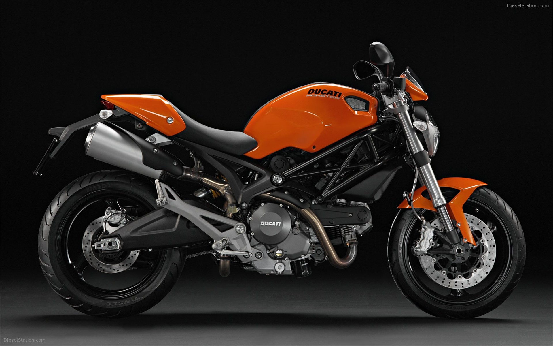 Ducati Monster 796 2011