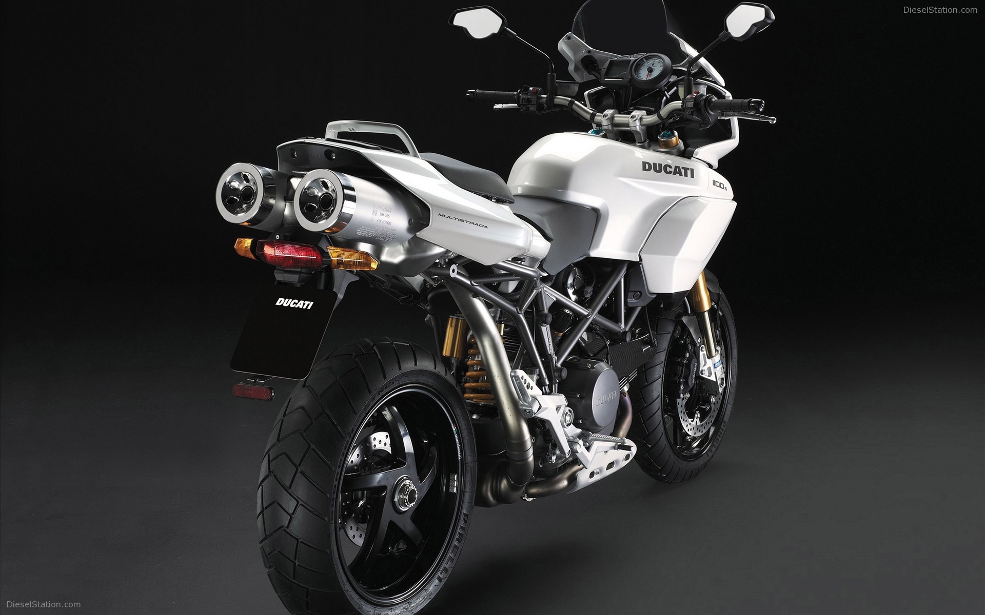 Ducati New Pearl White Livery For Ducati Hypermotard And Multistrada