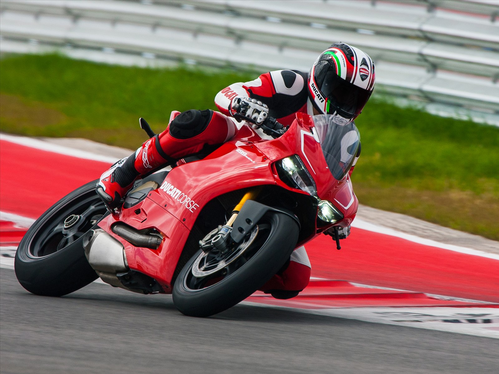 Ducati Superbike 1199 Panigale R 2013