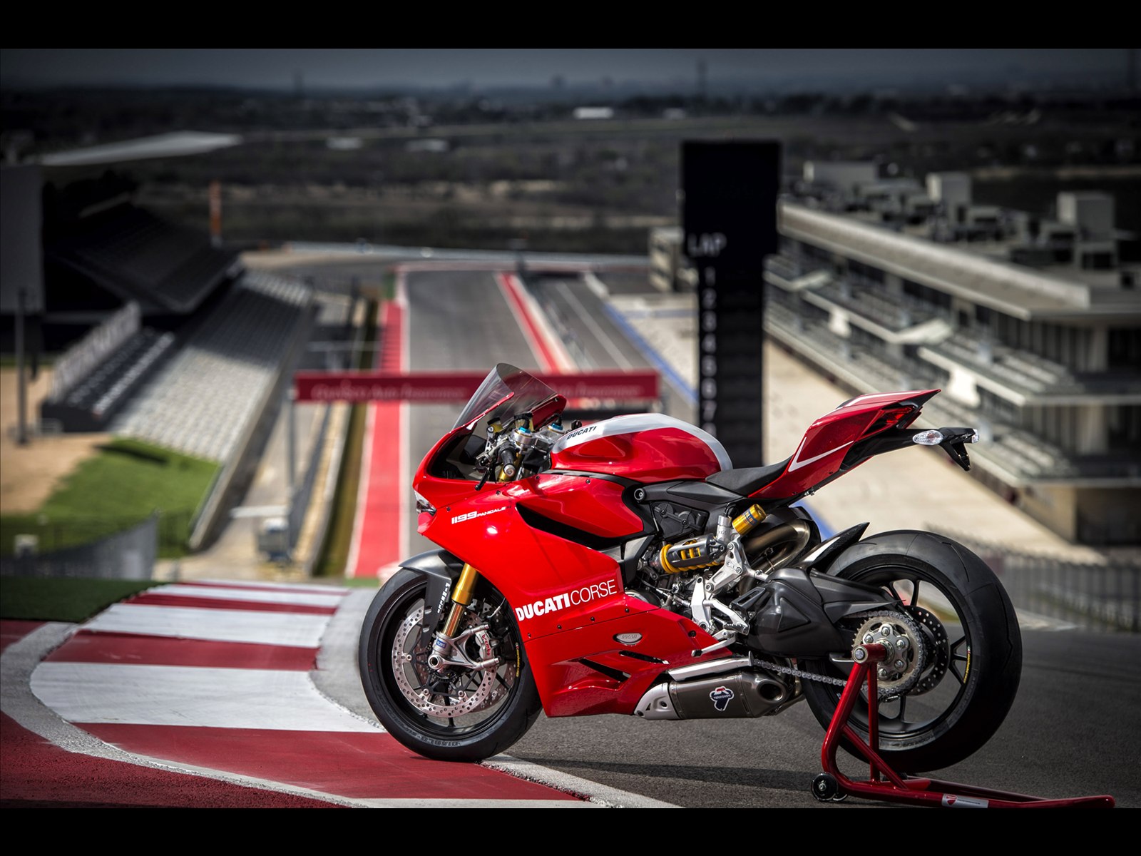 Ducati Superbike 1199 Panigale R 2013
