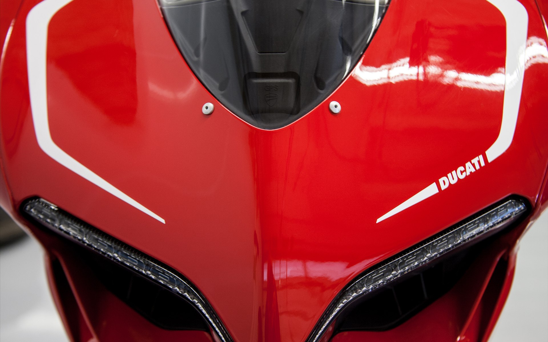 Ducati Superbike 1199 Panigale R 2013
