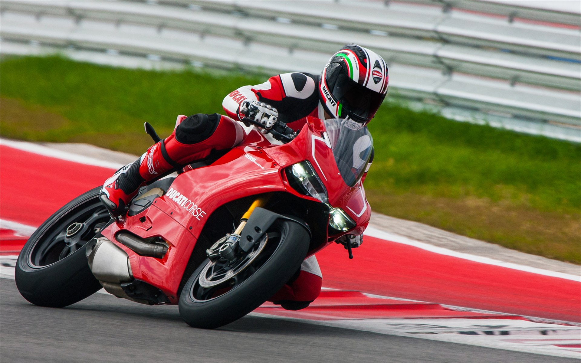 Ducati Superbike 1199 Panigale R 2013