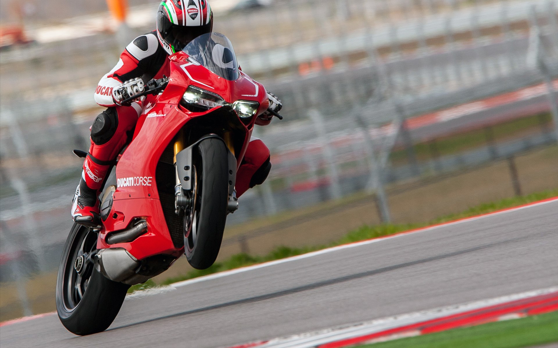 Ducati Superbike 1199 Panigale R 2013