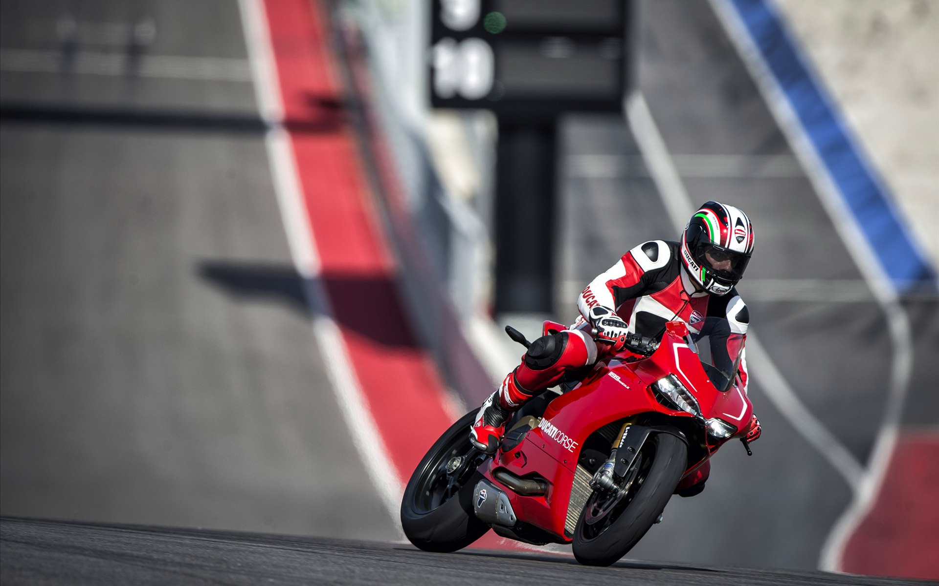 Ducati Superbike 1199 Panigale R 2013