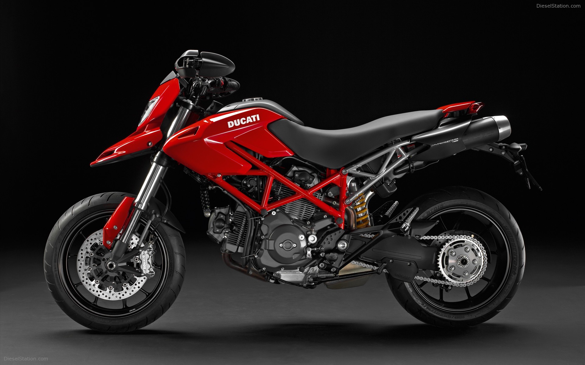 2010 Ducati Hypermotard 796