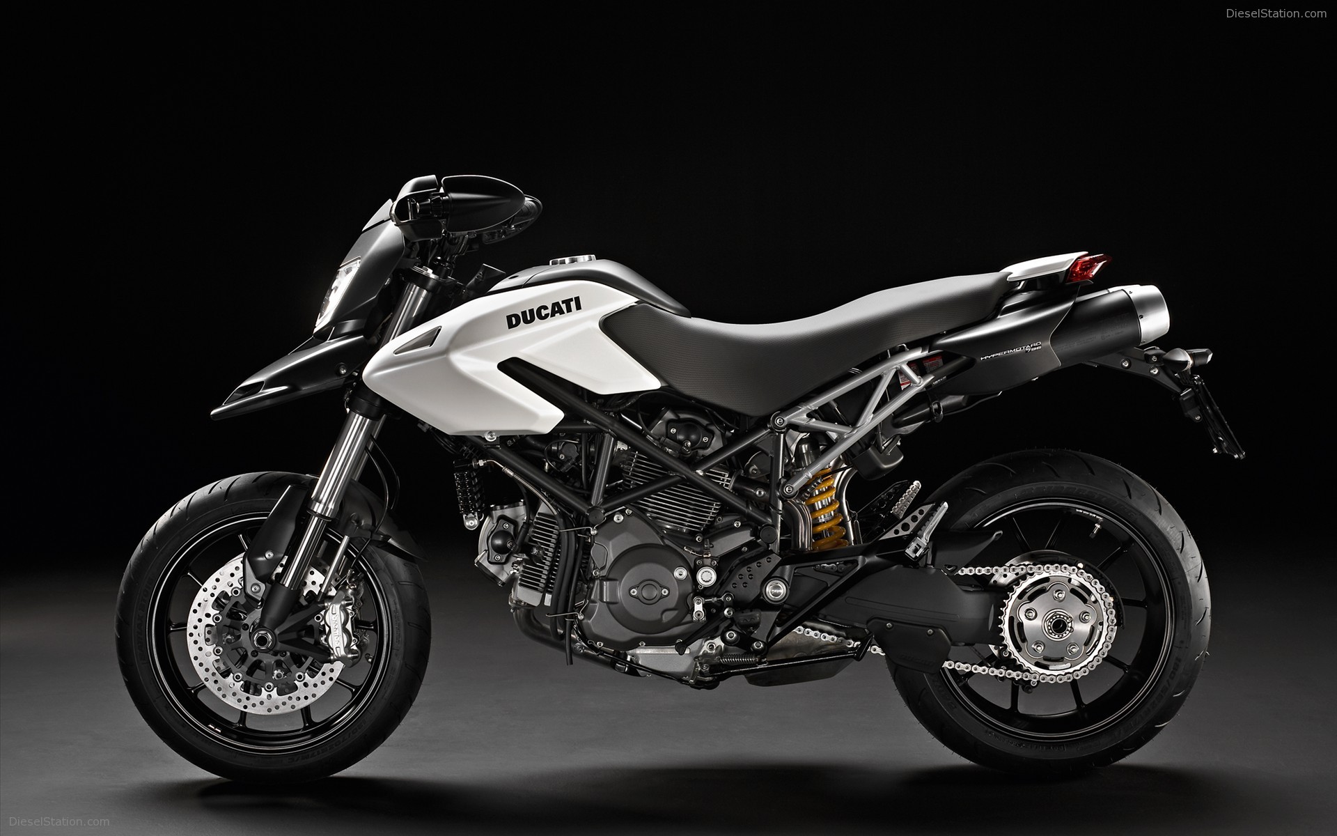 2010 Ducati Hypermotard 796