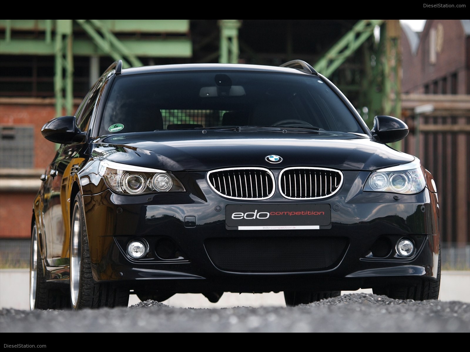EDO BMW M5 Dark Edition 2011
