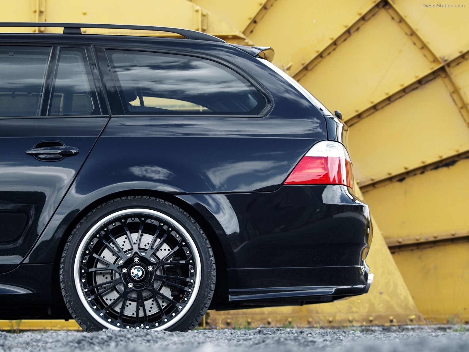 EDO BMW M5 Dark Edition 2011