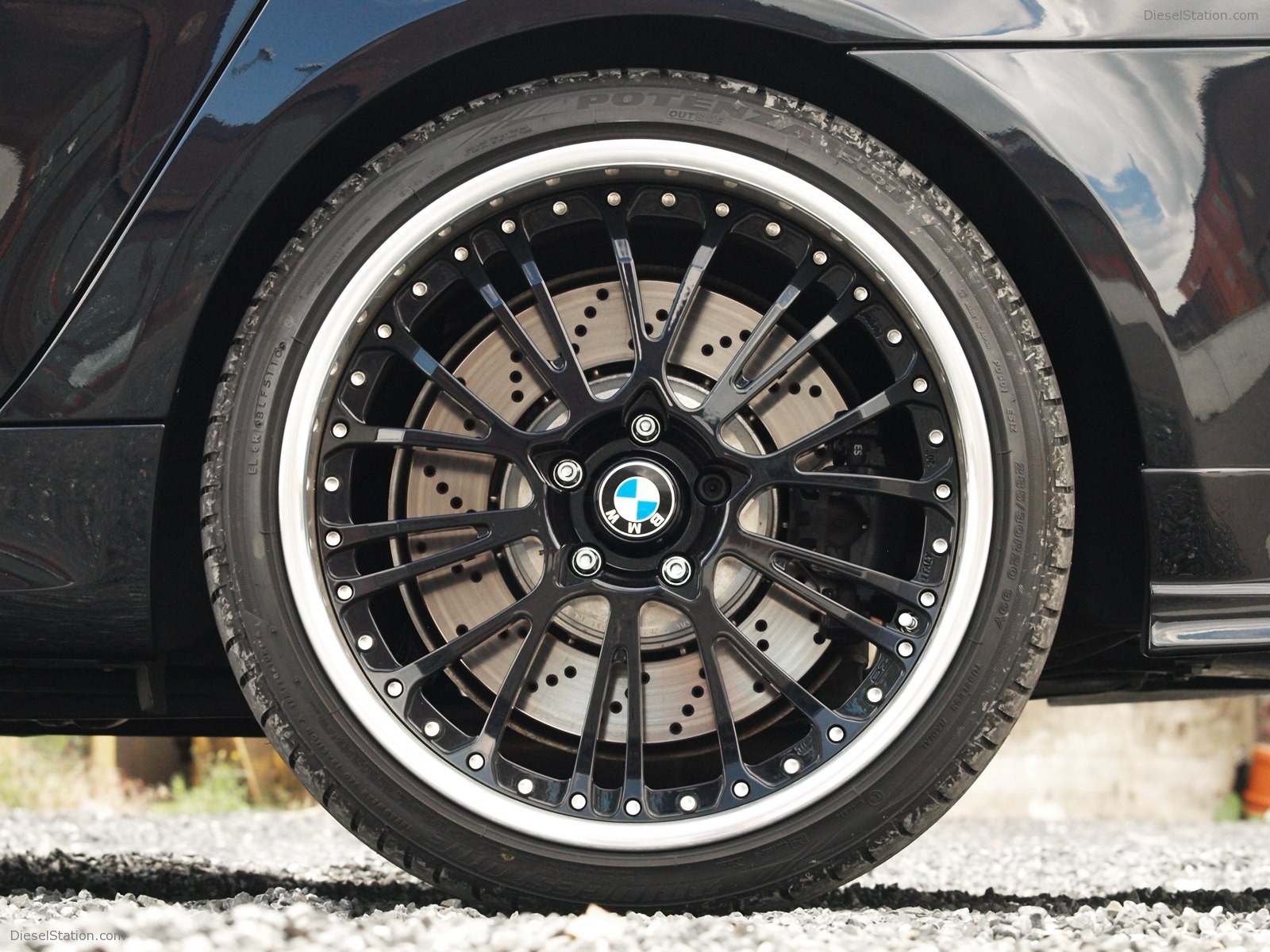 EDO BMW M5 Dark Edition 2011