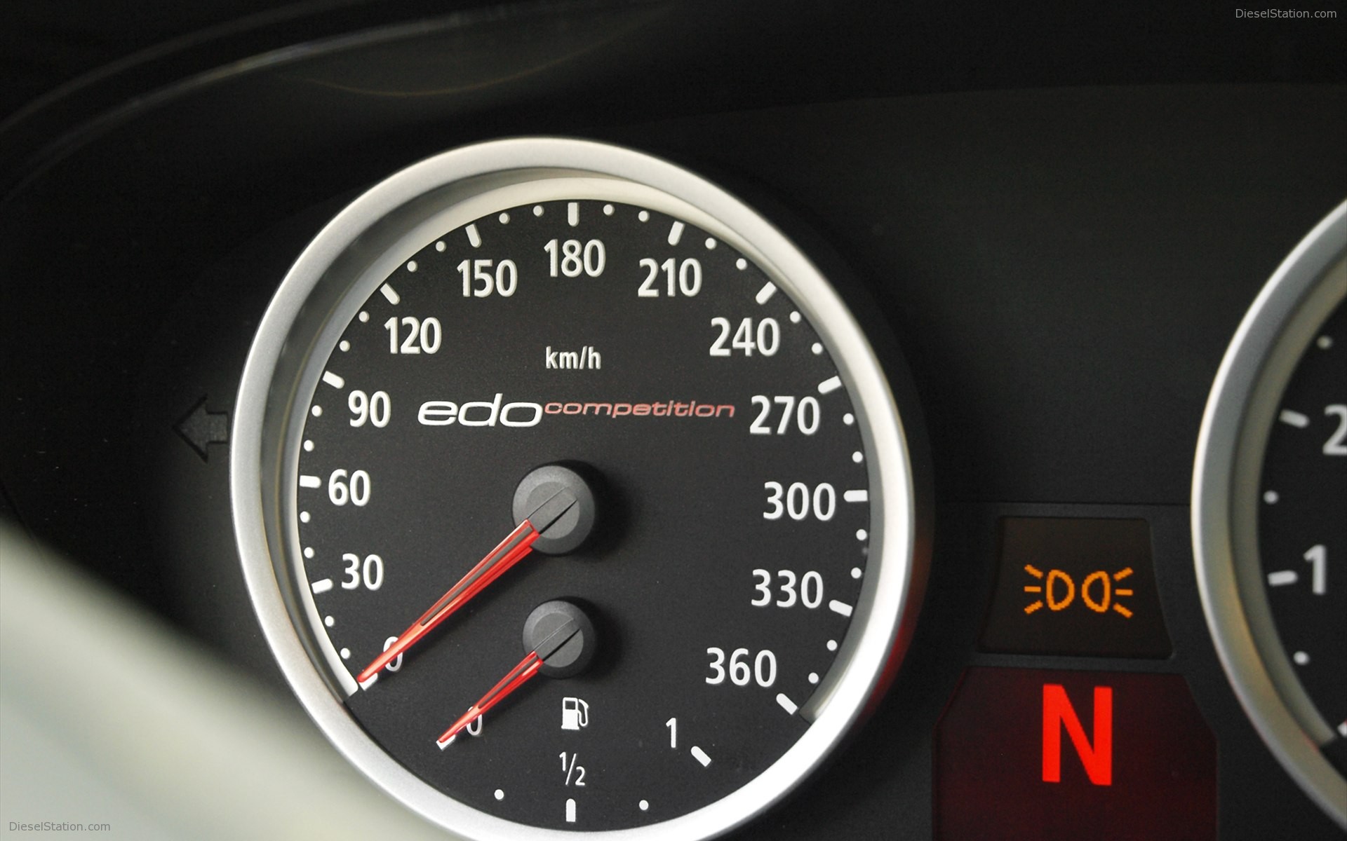EDO BMW M5 Dark Edition 2011