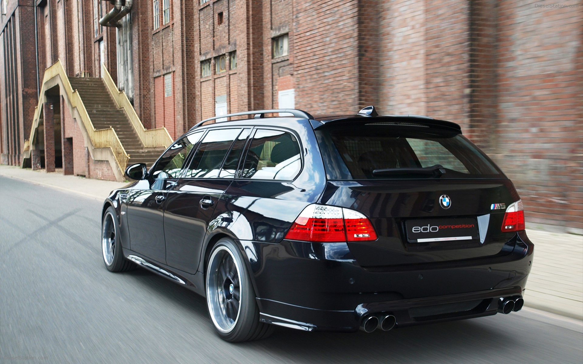 EDO BMW M5 Dark Edition 2011