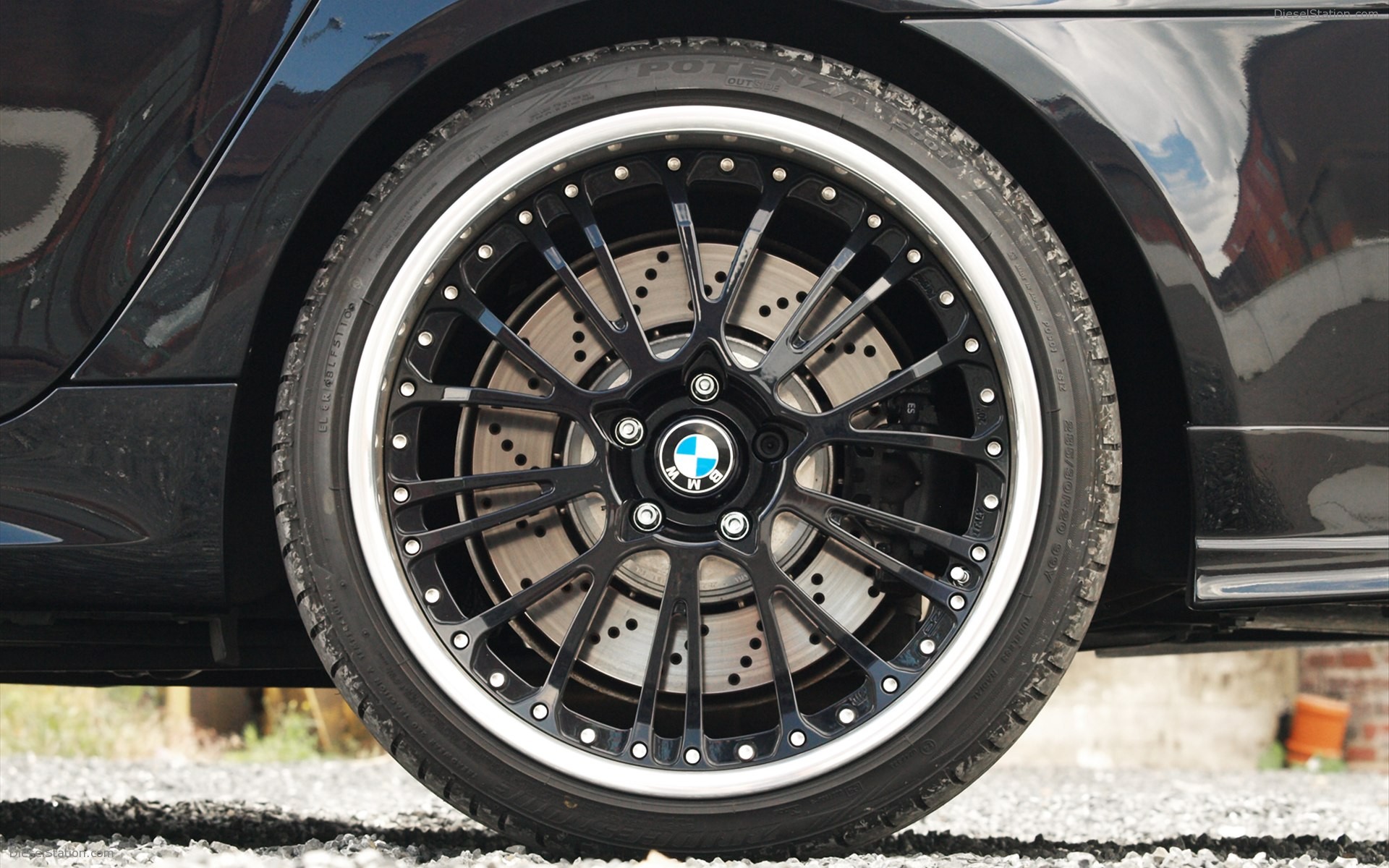 EDO BMW M5 Dark Edition 2011
