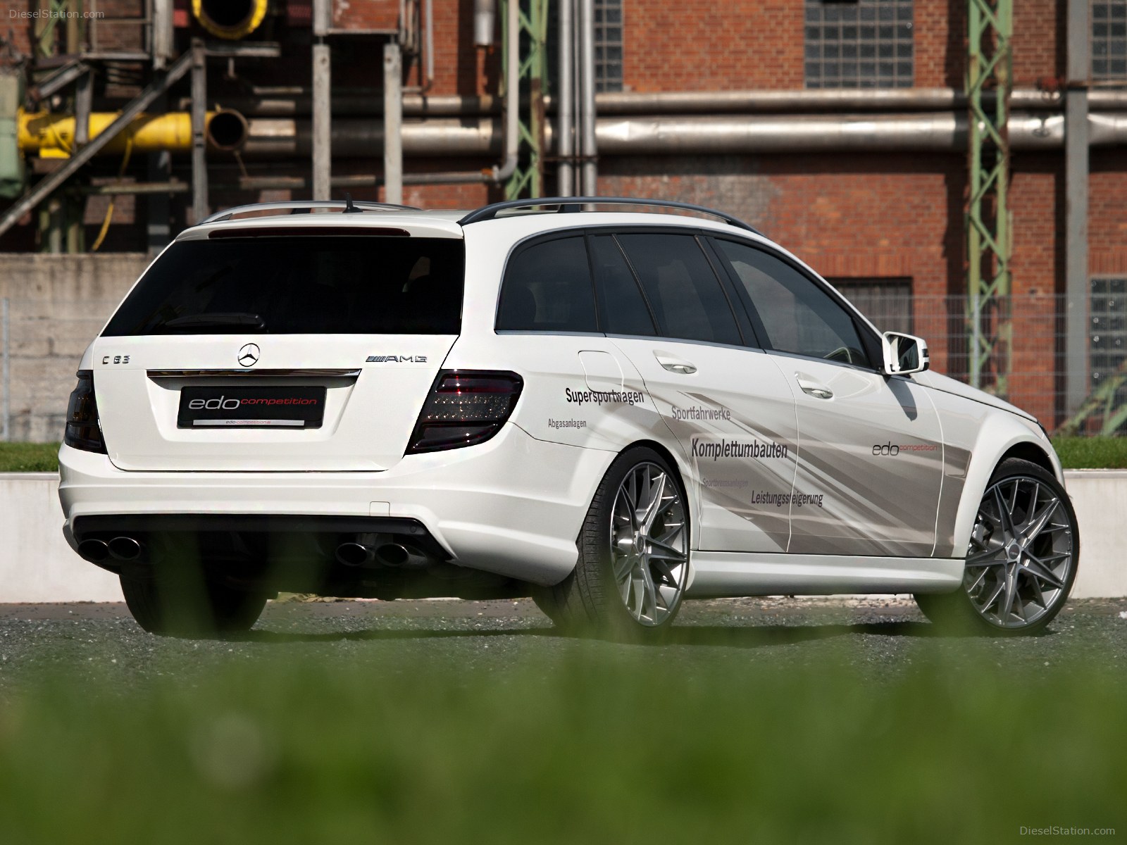 Edo Competition C63 AMG T Model 2012