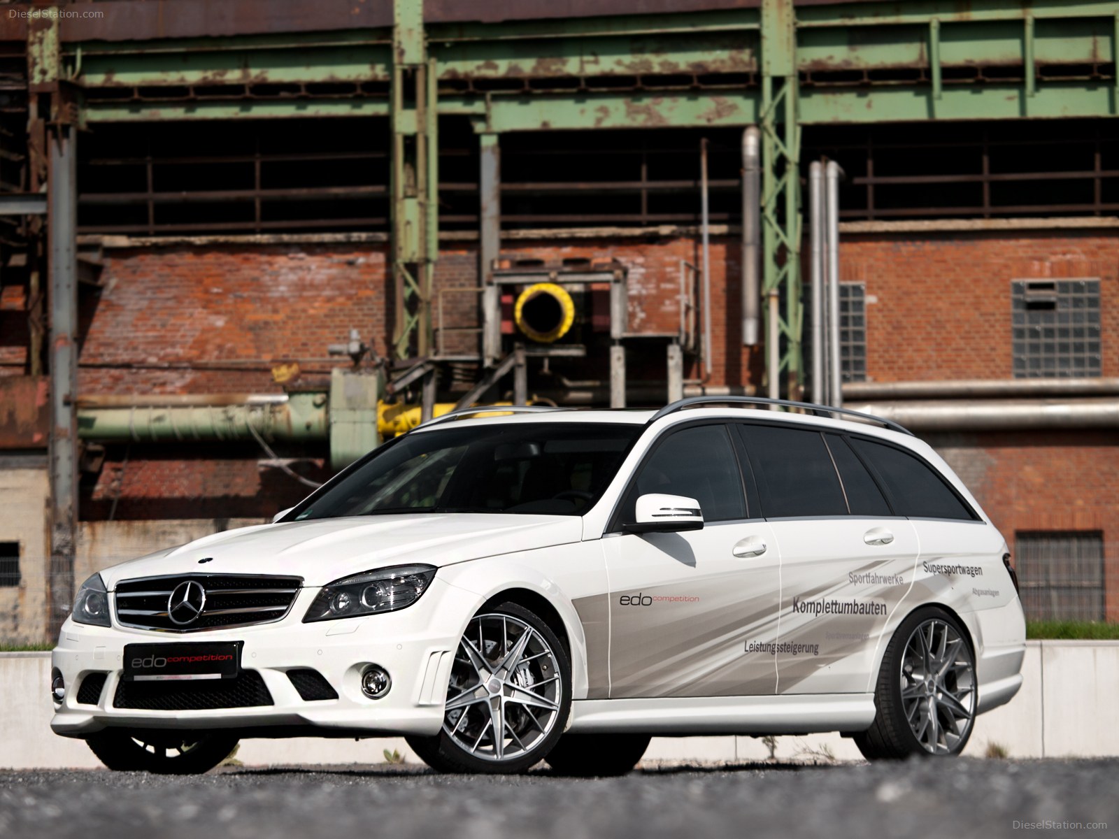 Edo Competition C63 AMG T Model 2012