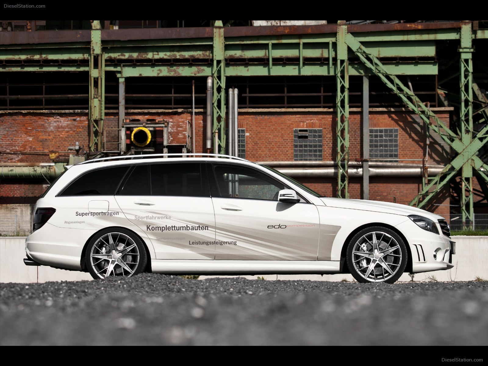 Edo Competition C63 AMG T Model 2012