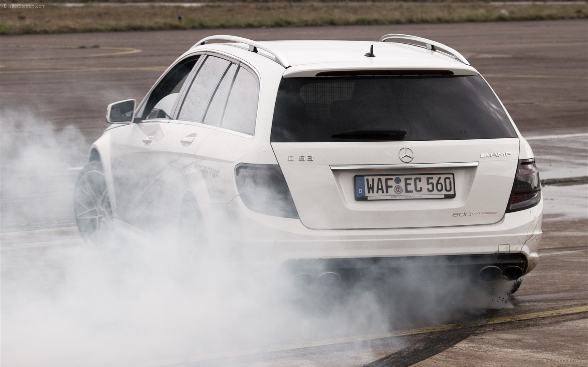 Edo Competition C63 AMG T Model 2012