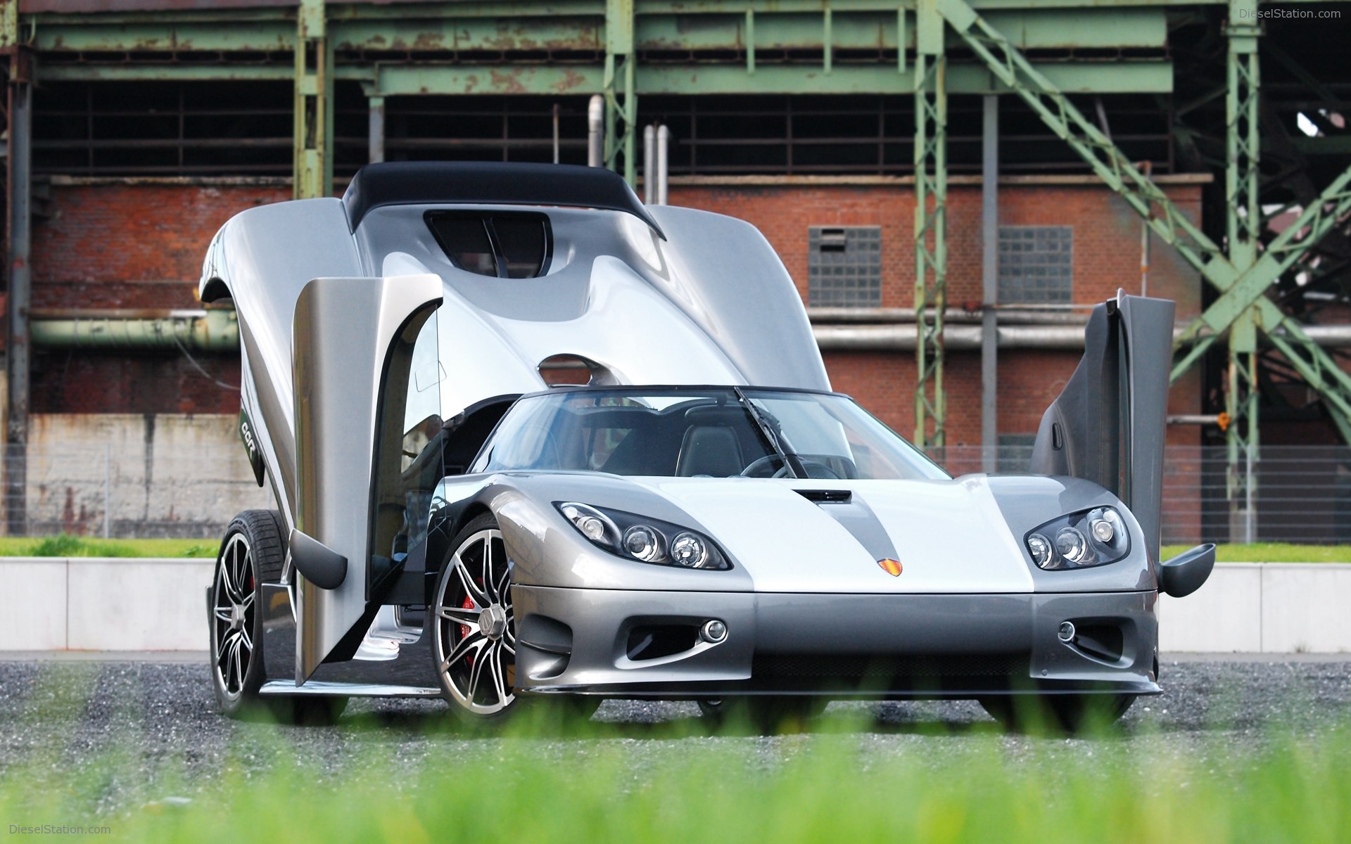 EDO Competition Koenigsegg  CCR 2011