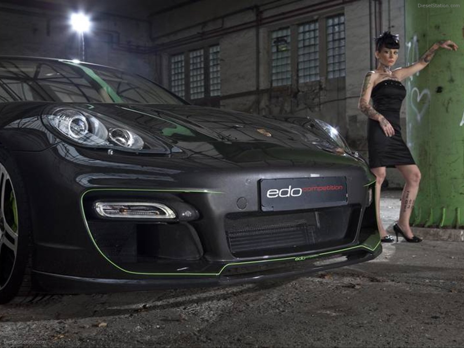 Edo Competition Panamera S 2011